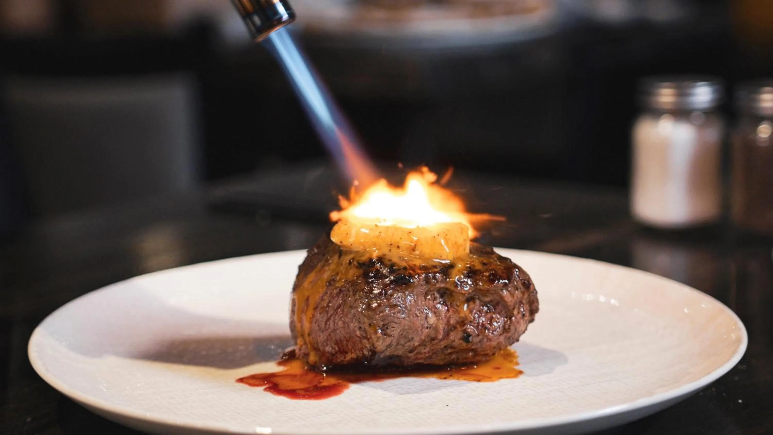 Restaurant/places to eat in Holiday Inn Kearney by IHG