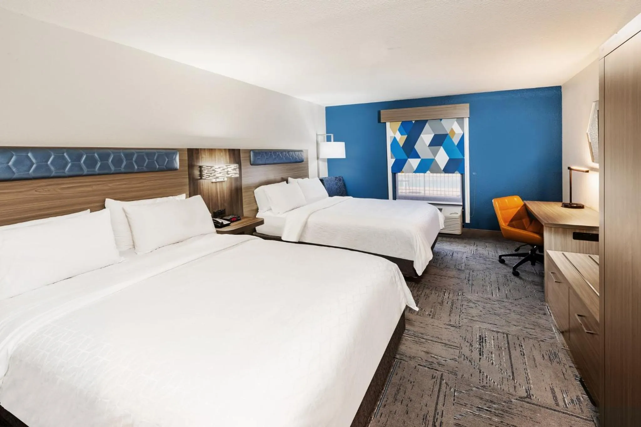 Photo of the whole room, Bed in Holiday Inn Express Breaux Bridge by IHG