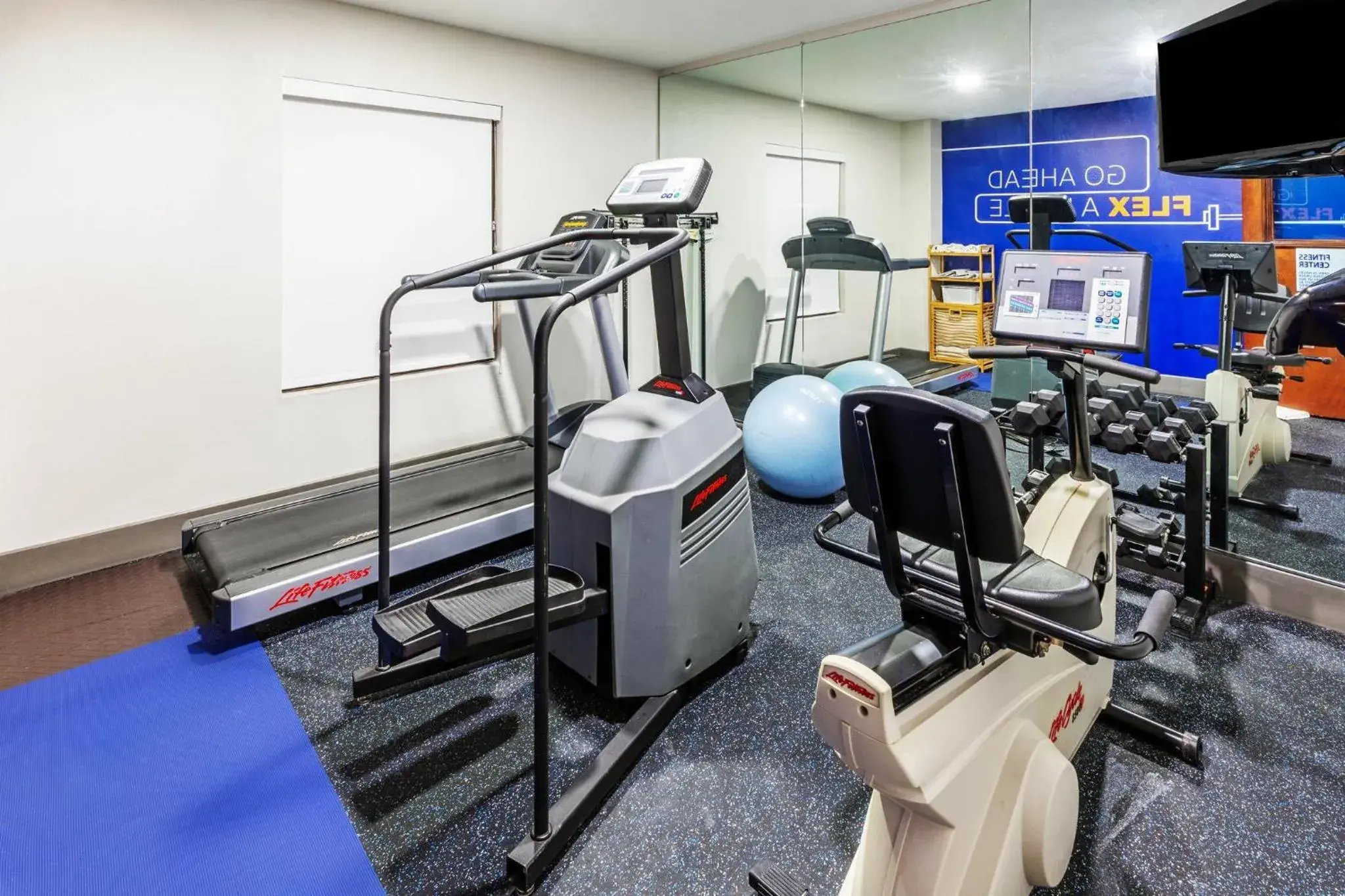 Fitness centre/facilities in Holiday Inn Express Breaux Bridge by IHG Fitness centre/facilities in Holiday Inn Express Breaux Bridge by IHG