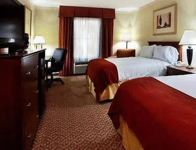 Bed in Holiday Inn Express Breaux Bridge by IHG