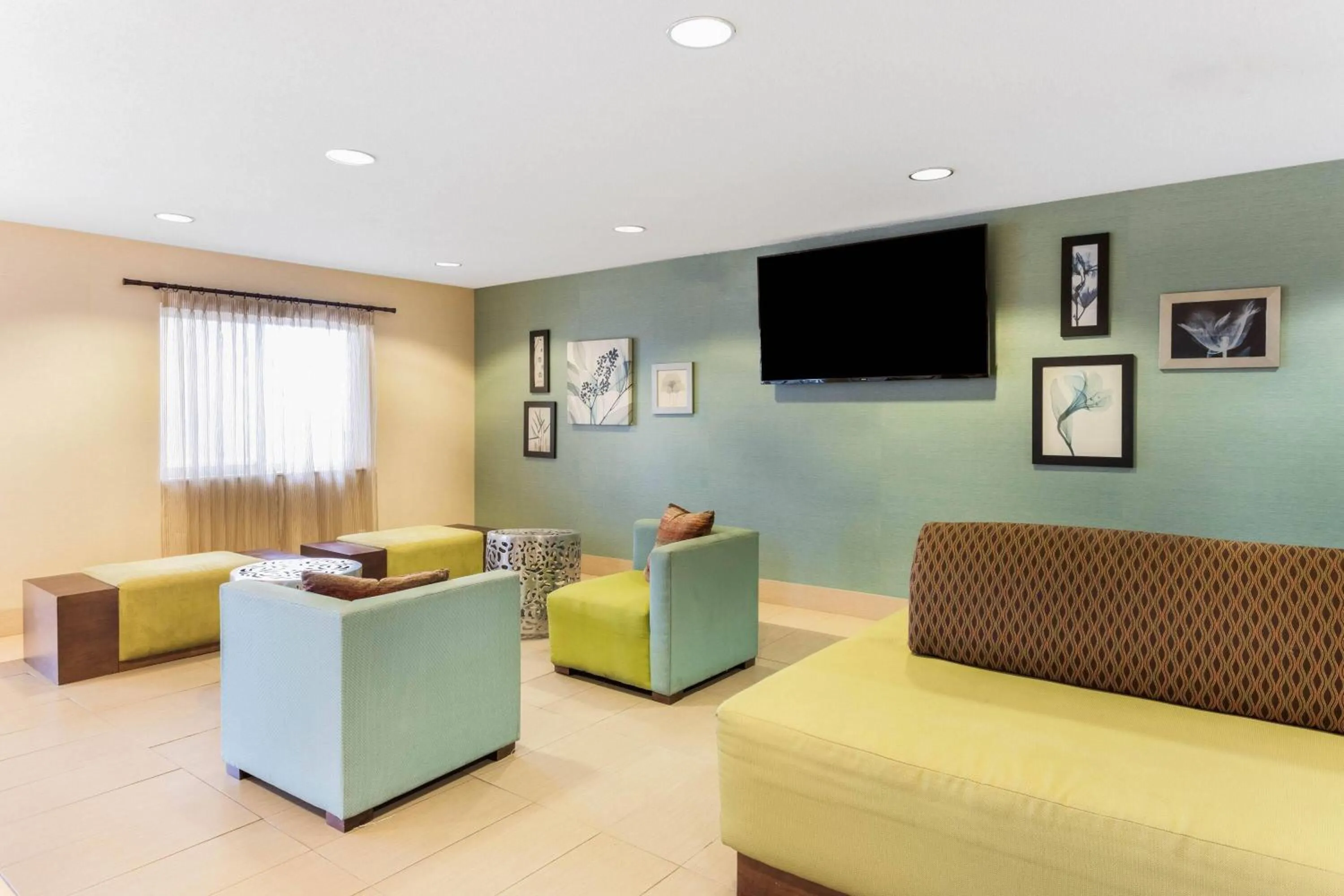Lobby or reception in La Quinta by Wyndham Frankfort