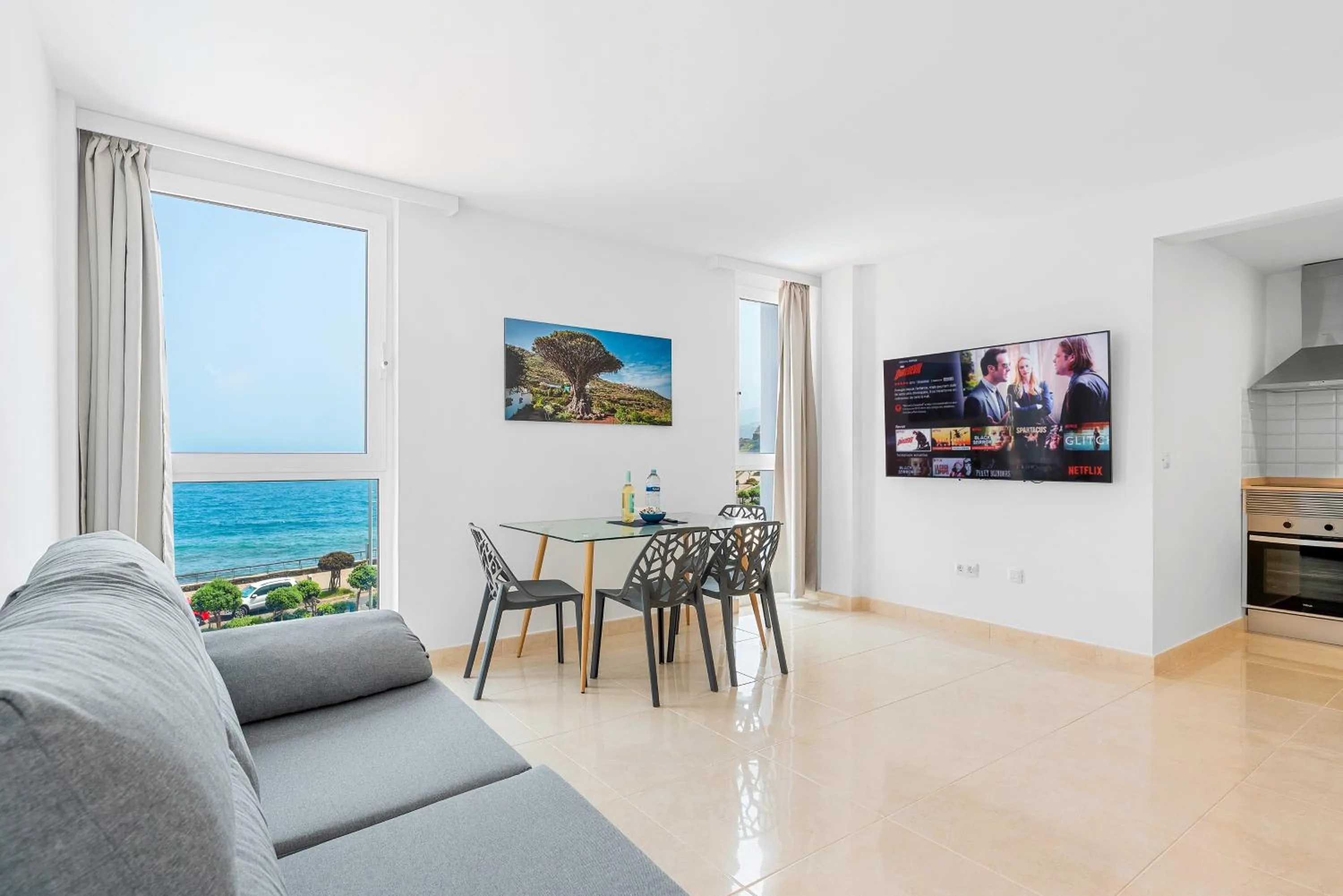 TV and multimedia in Ocean Vistas 24