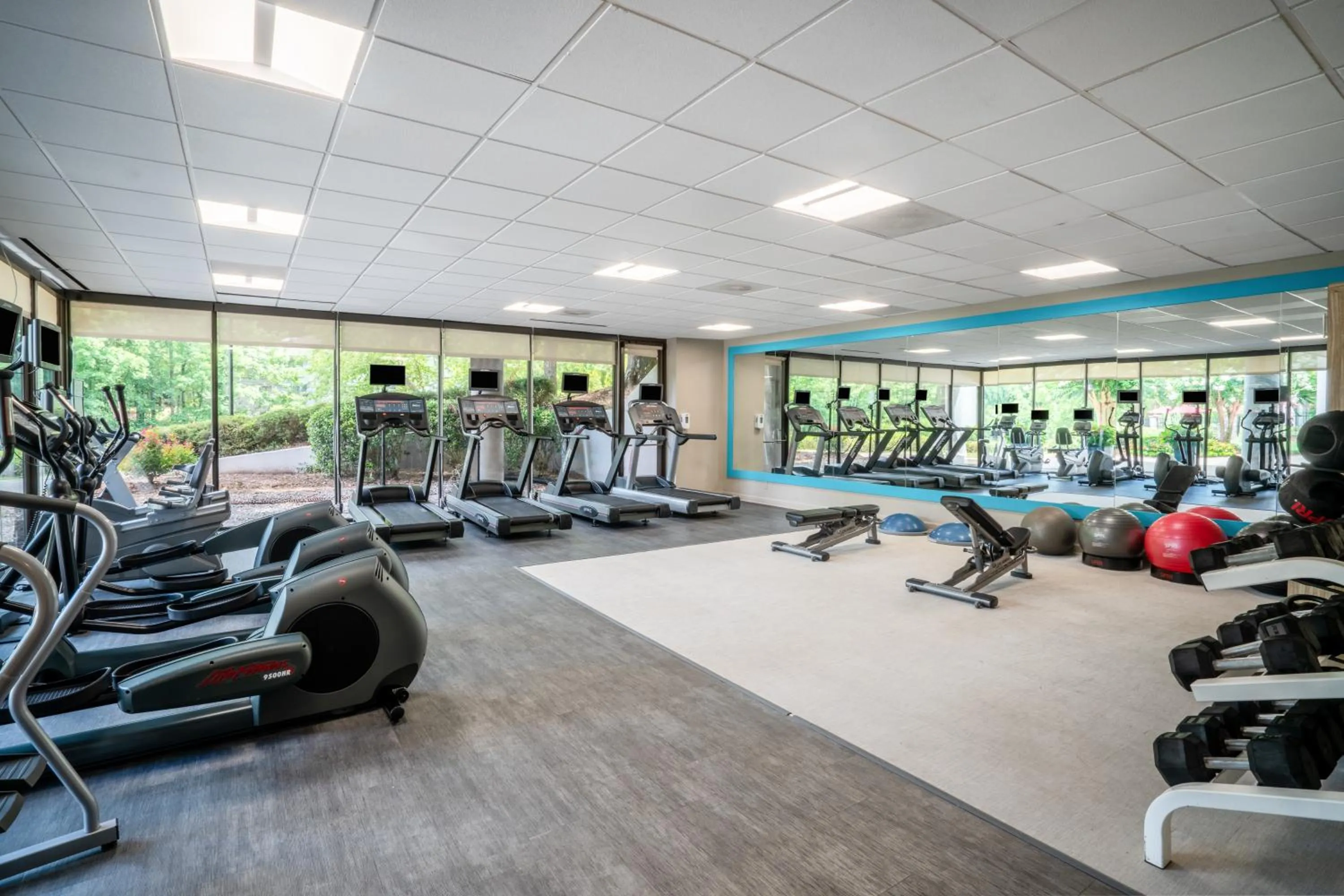 Fitness centre/facilities in Crowne Plaza Atlanta SW - Peachtree City by IHG