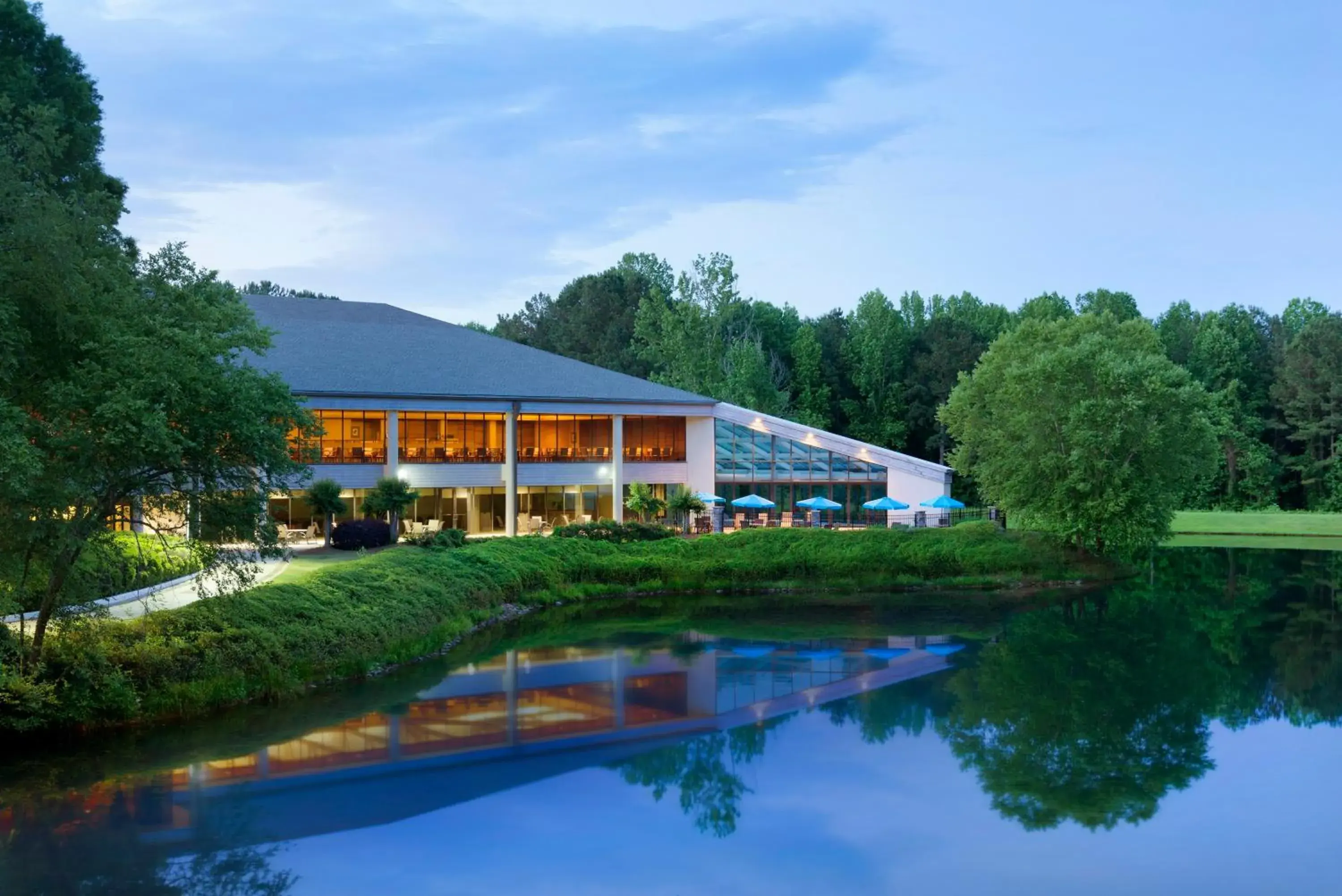 Property building in Crowne Plaza Atlanta SW - Peachtree City by IHG Property building in Crowne Plaza Atlanta SW - Peachtree City by IHG