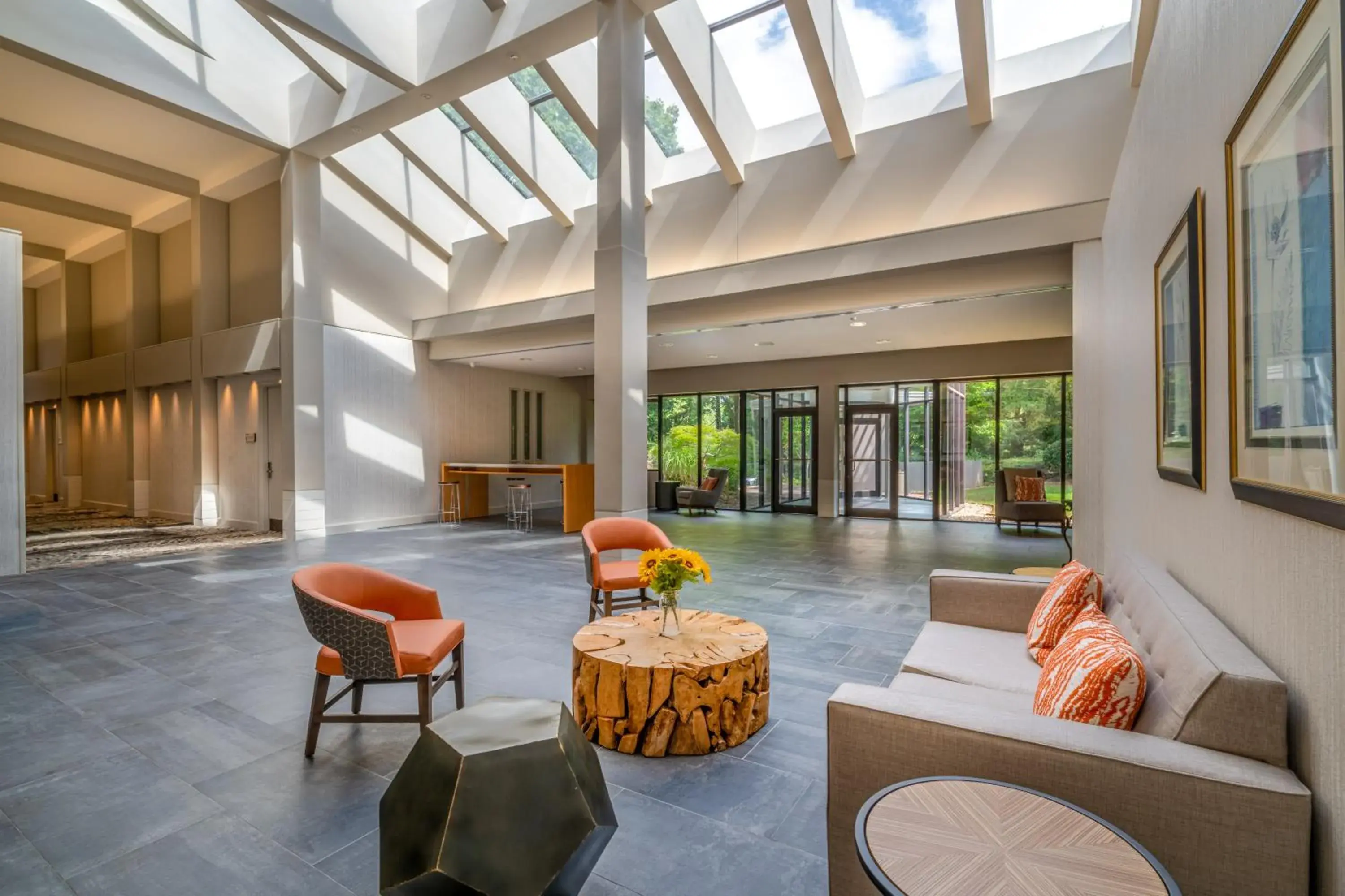 Property building in Crowne Plaza Atlanta SW - Peachtree City by IHG Property building in Crowne Plaza Atlanta SW - Peachtree City by IHG