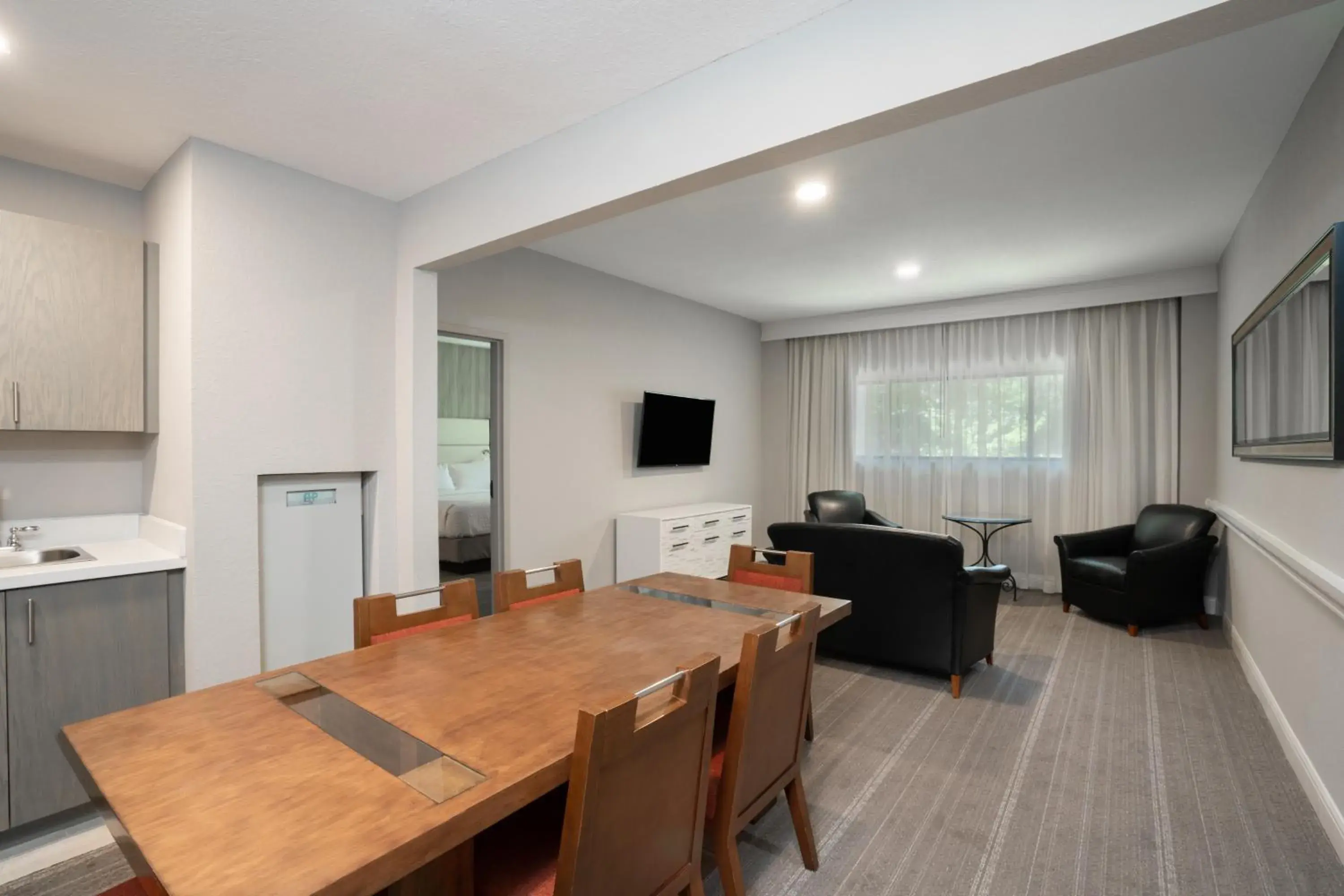 Bedroom in Crowne Plaza Atlanta SW - Peachtree City by IHG Bedroom in Crowne Plaza Atlanta SW - Peachtree City by IHG