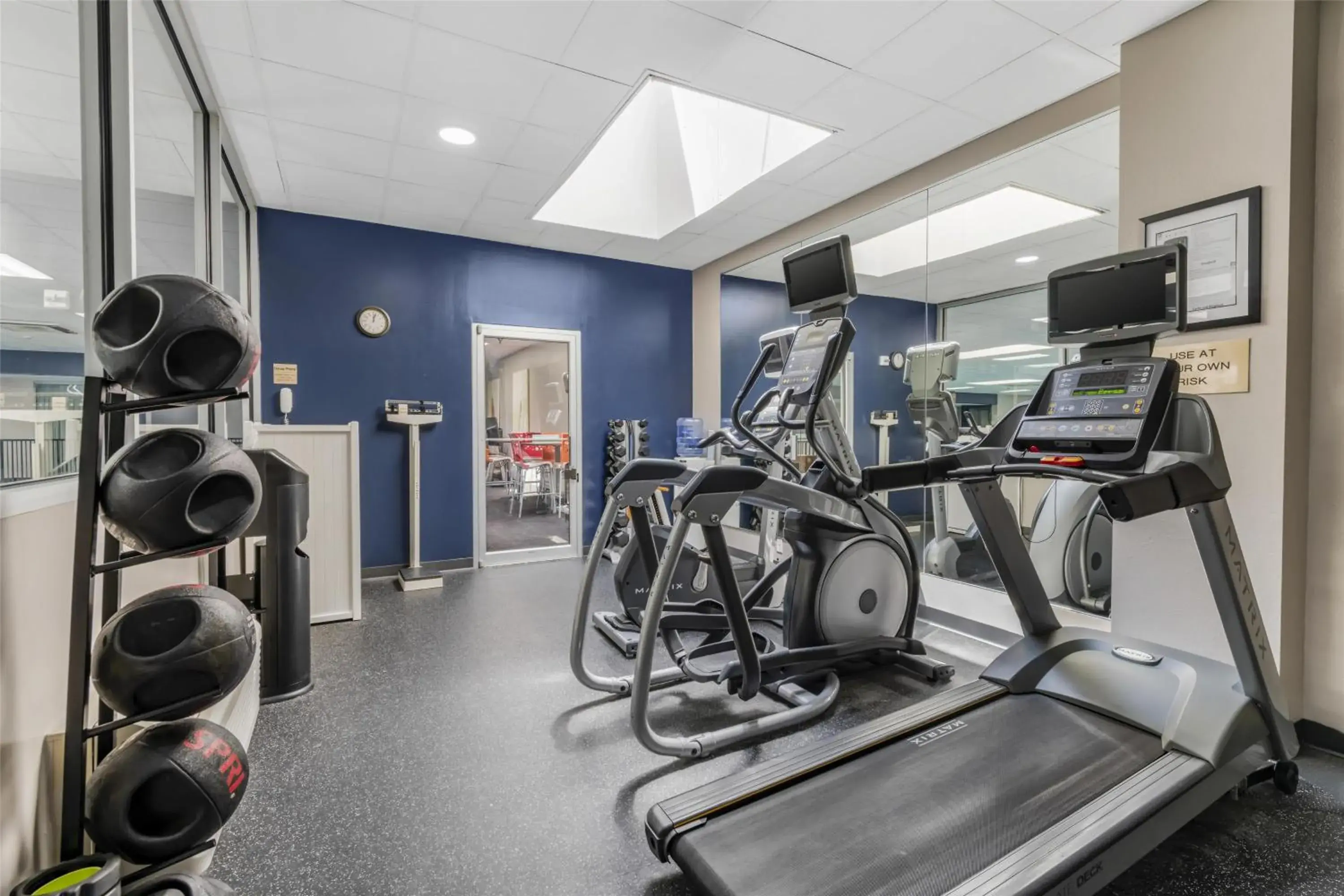 Fitness centre/facilities in Best Western Fairmont Fitness centre/facilities in Best Western Fairmont