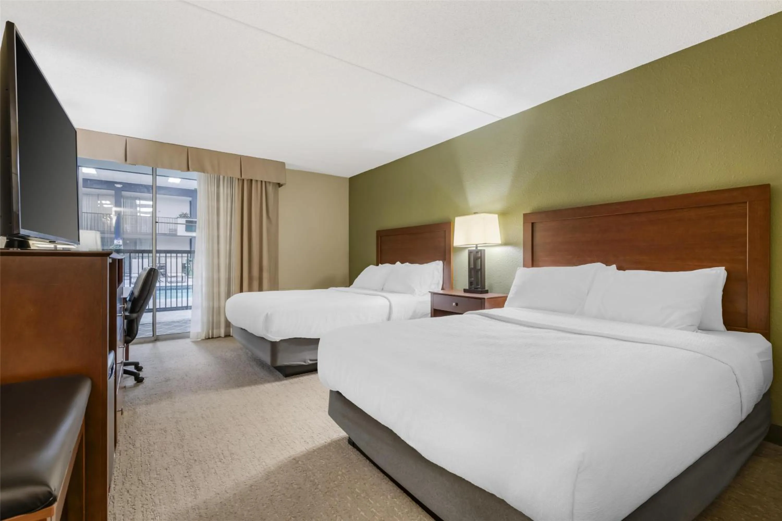 Bedroom, Bed in Best Western Fairmont