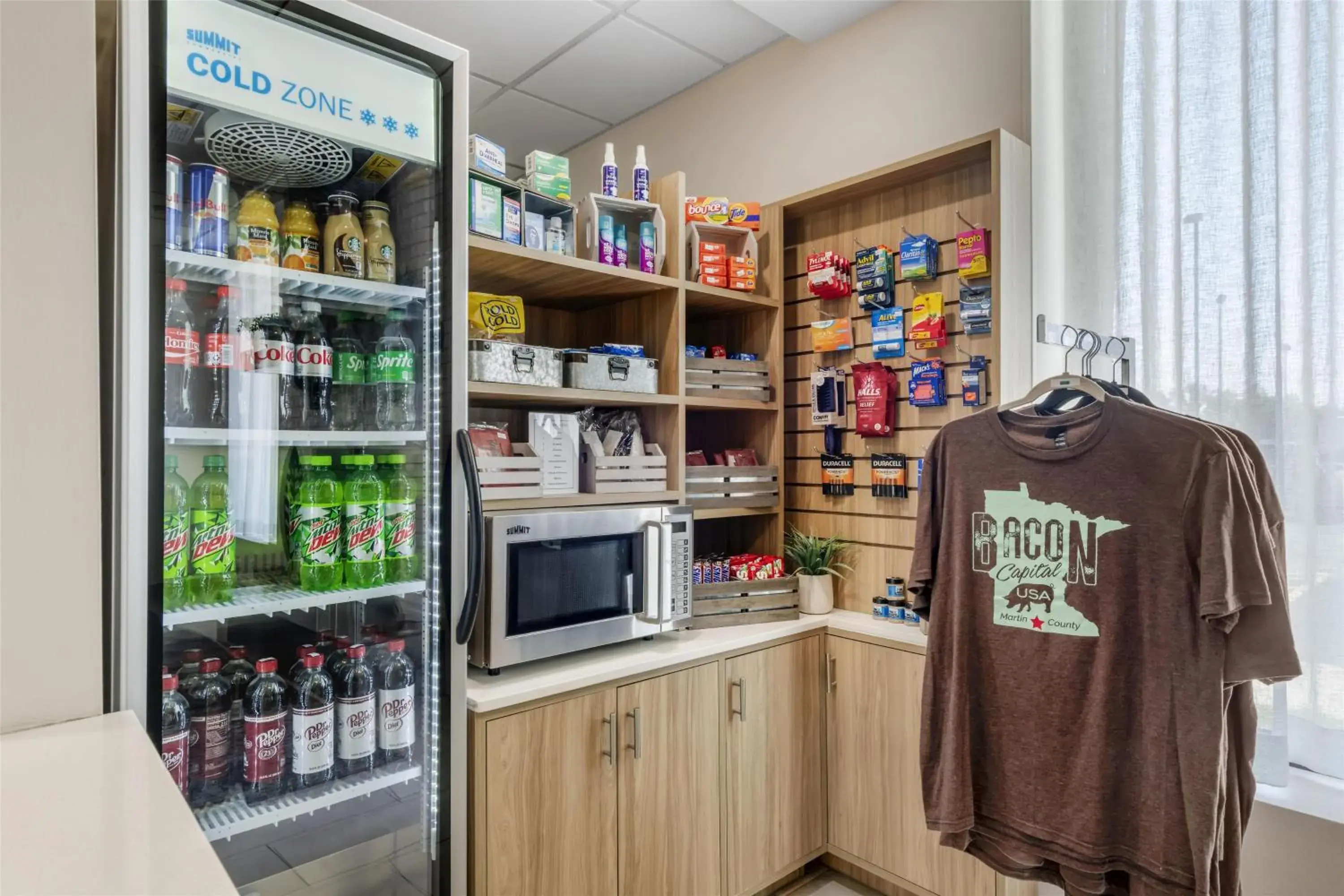 Property building in Best Western Fairmont Property building in Best Western Fairmont