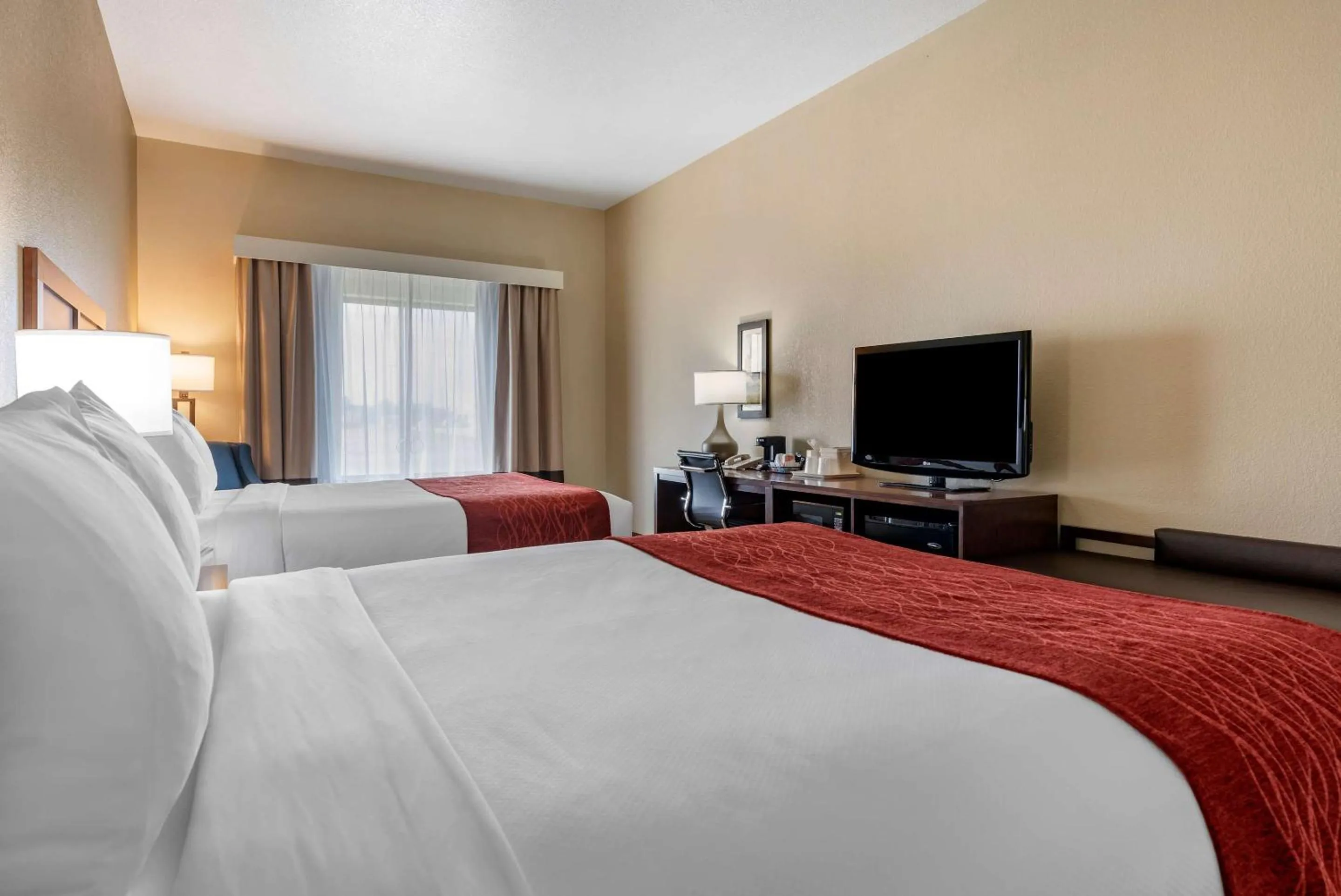 Bedroom, Bed in Comfort Inn & Suites Goodland