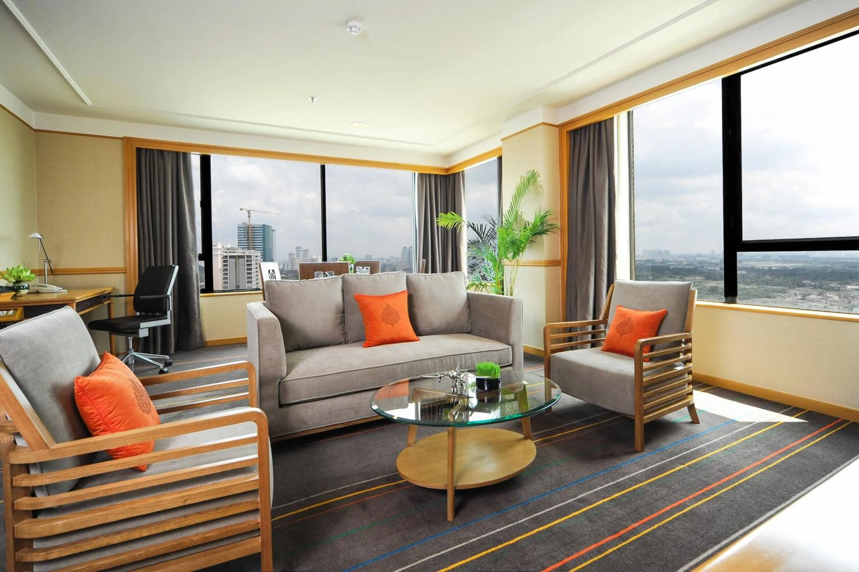 Living room in Renaissance Riverside Hotel Saigon