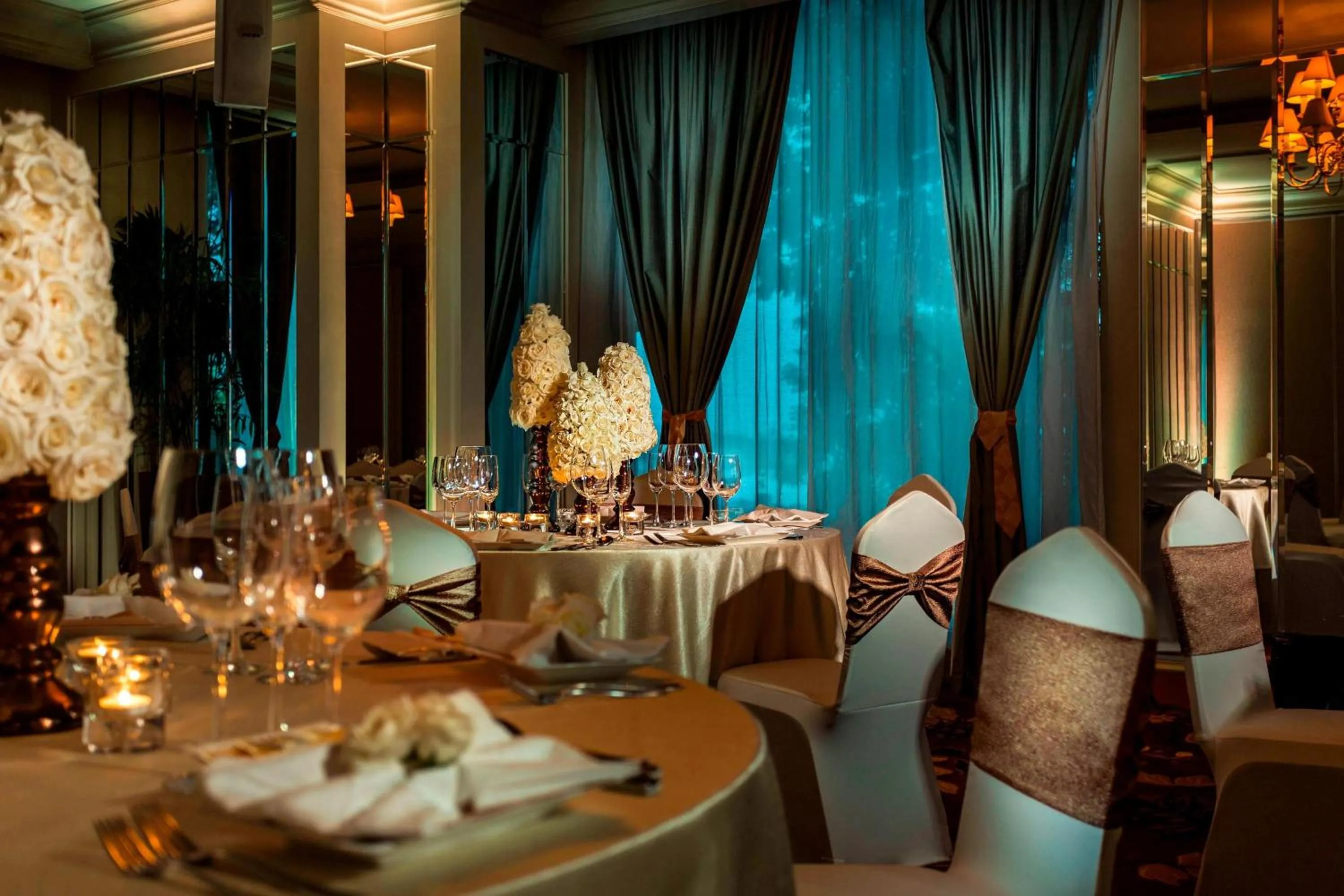 Meeting/conference room in Renaissance Riverside Hotel Saigon