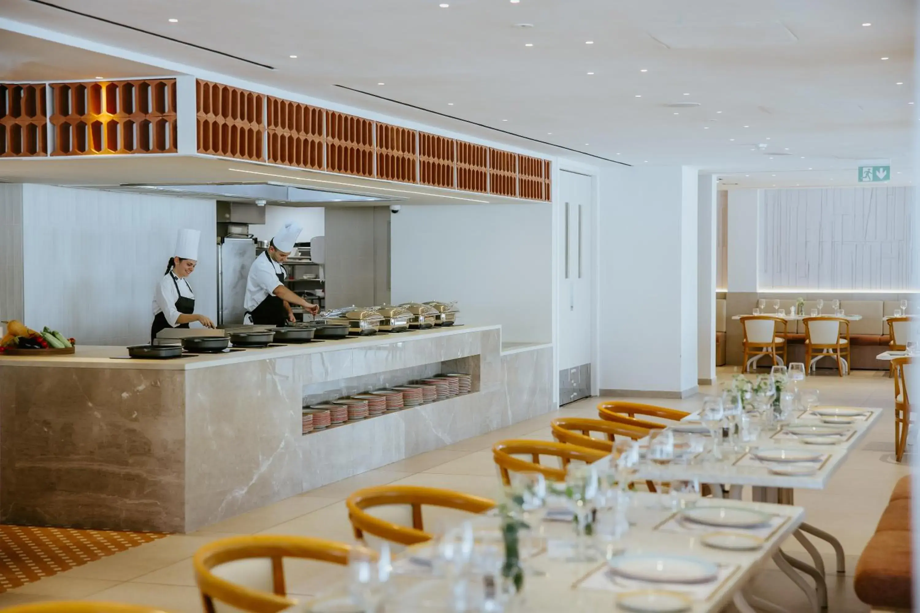 Restaurant/places to eat in Lordos Beach Hotel & Spa Restaurant/places to eat in Lordos Beach Hotel & Spa