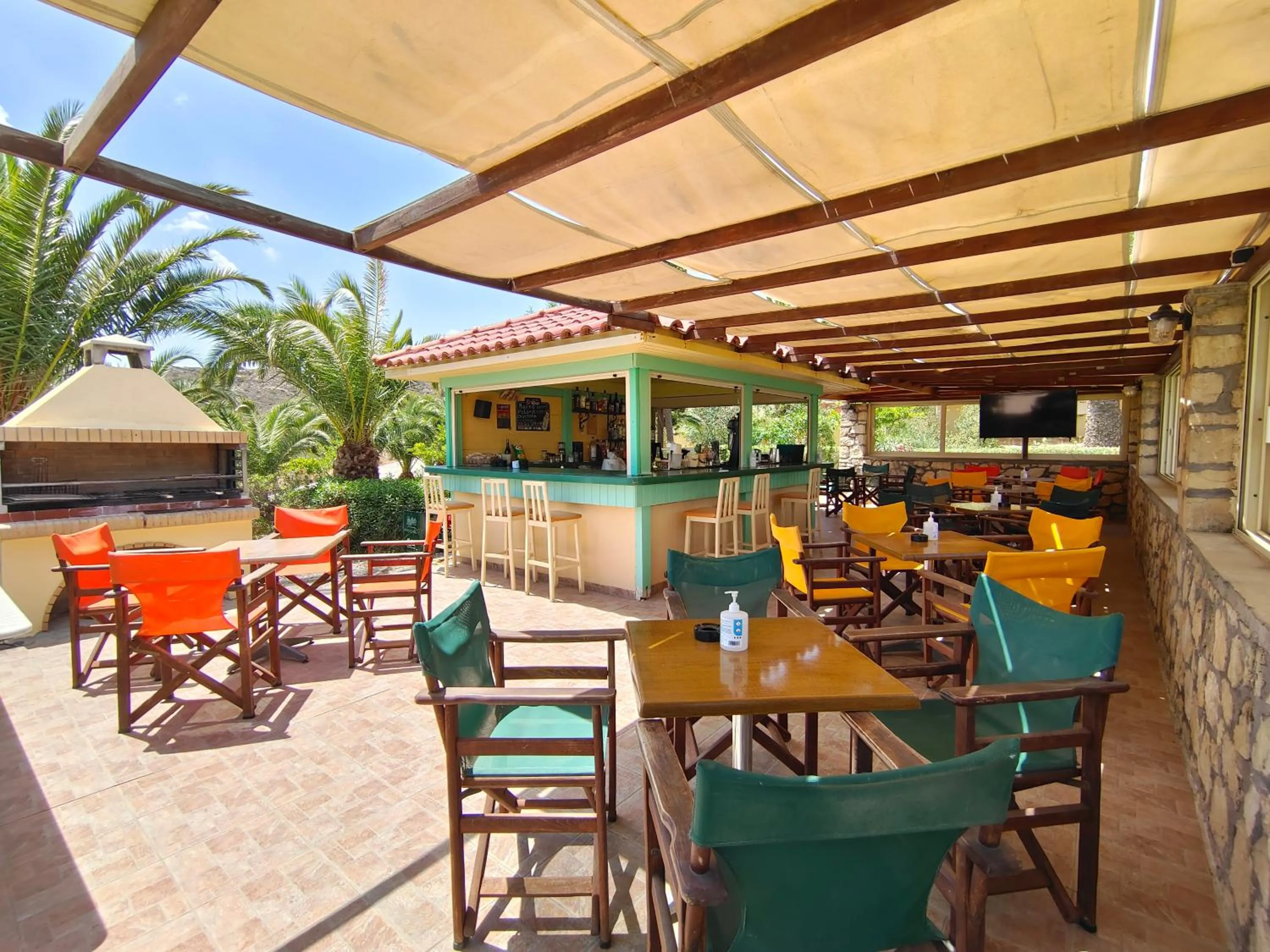 Restaurant/places to eat in Alex