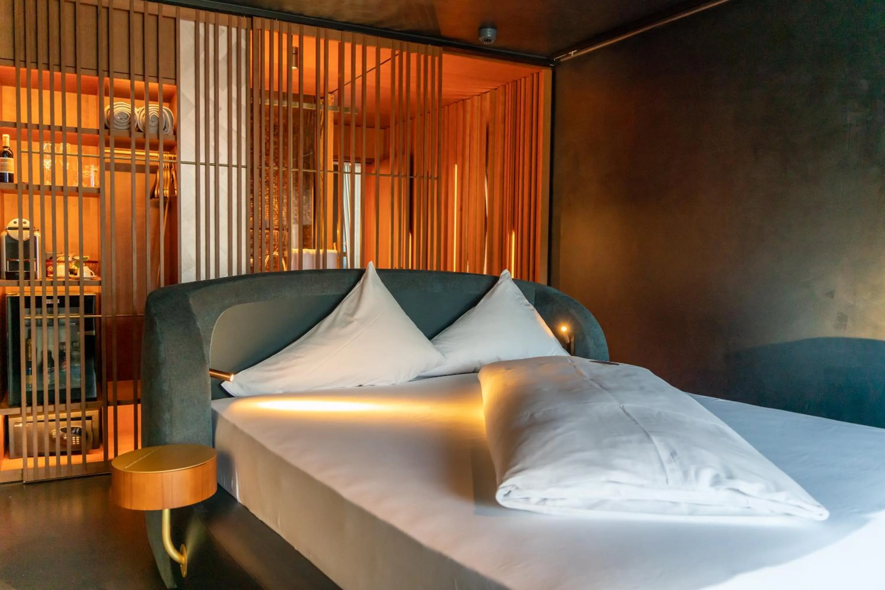 Photo of the whole room, Bed in Sonne Seehotel