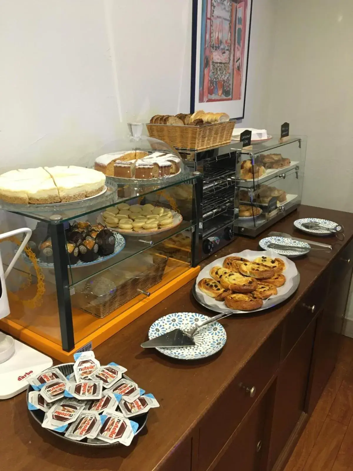 Breakfast in Hôtel Alexandra Breakfast in Hôtel Alexandra