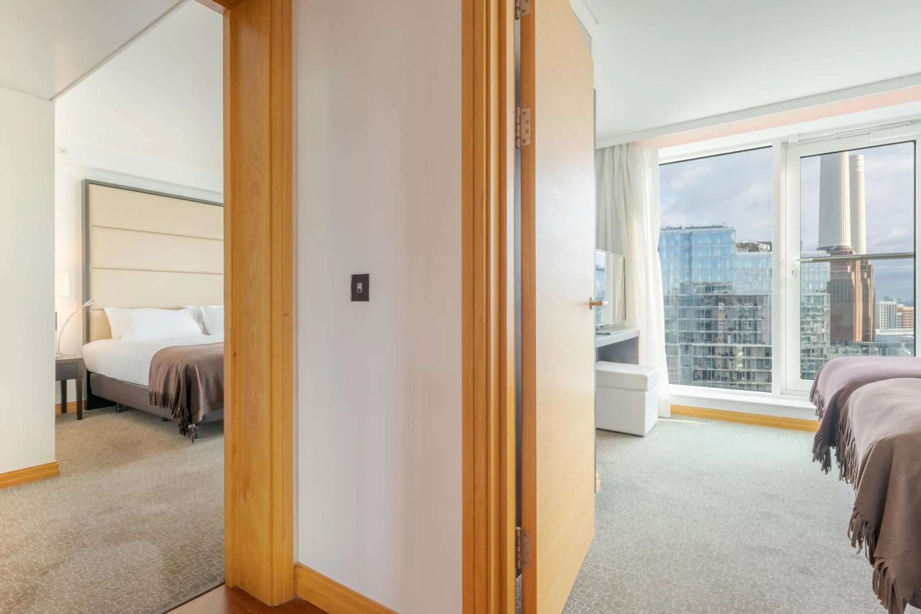 Bedroom, Bed in Pestana Chelsea Bridge Hotel & SPA