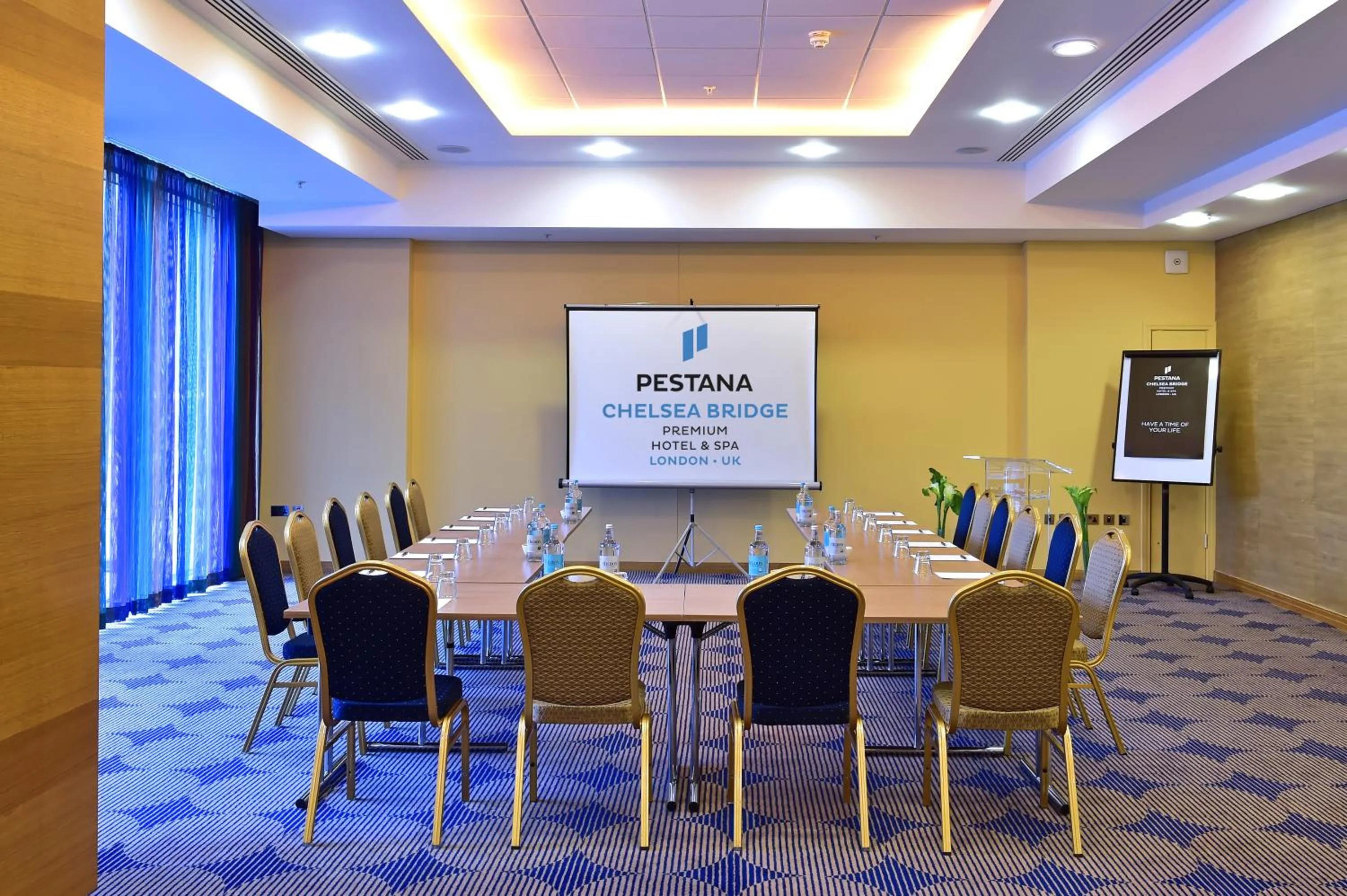 Meeting/conference room in Pestana Chelsea Bridge Hotel & SPA