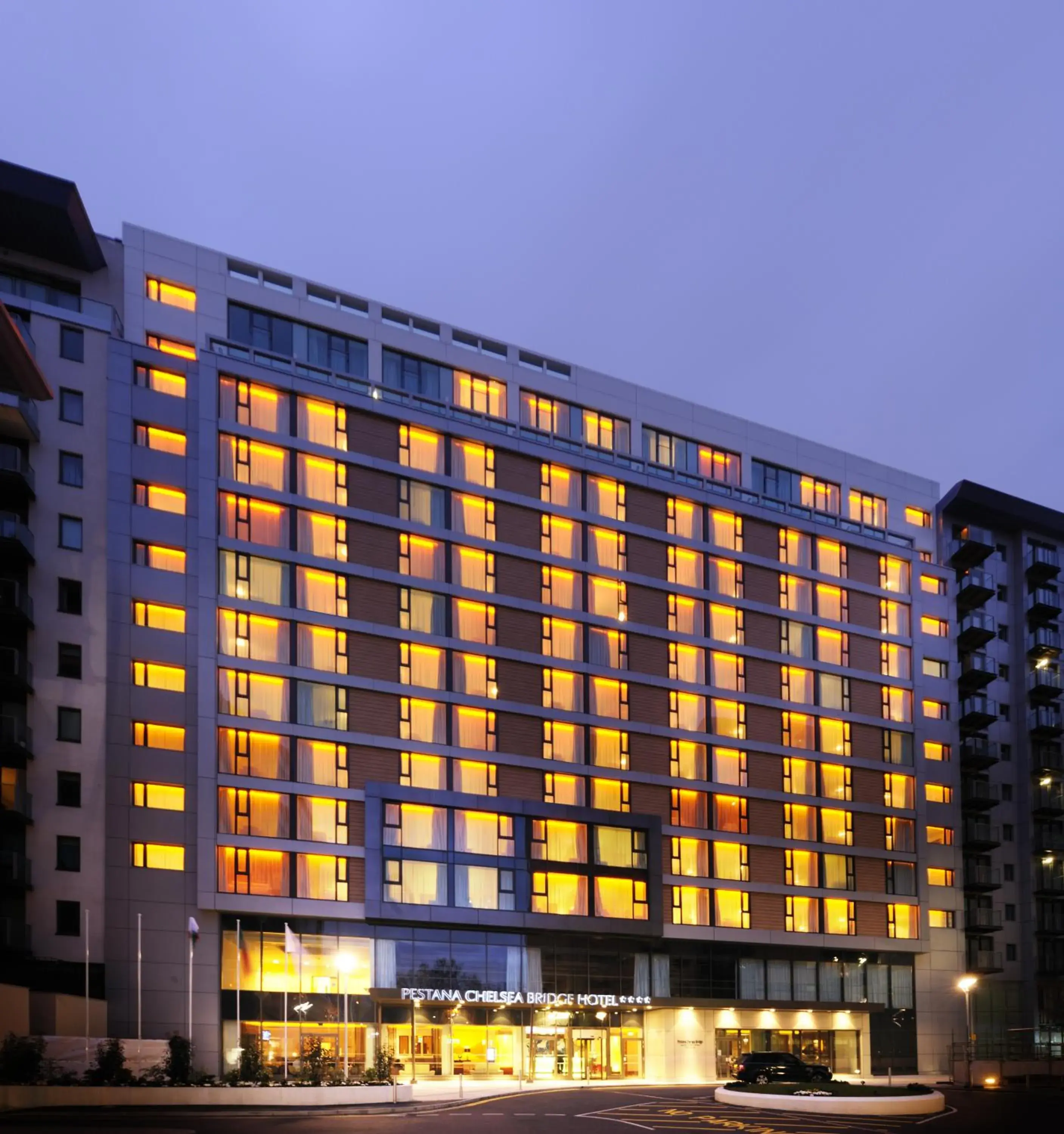 Property building in Pestana Chelsea Bridge Hotel & SPA Property building in Pestana Chelsea Bridge Hotel & SPA