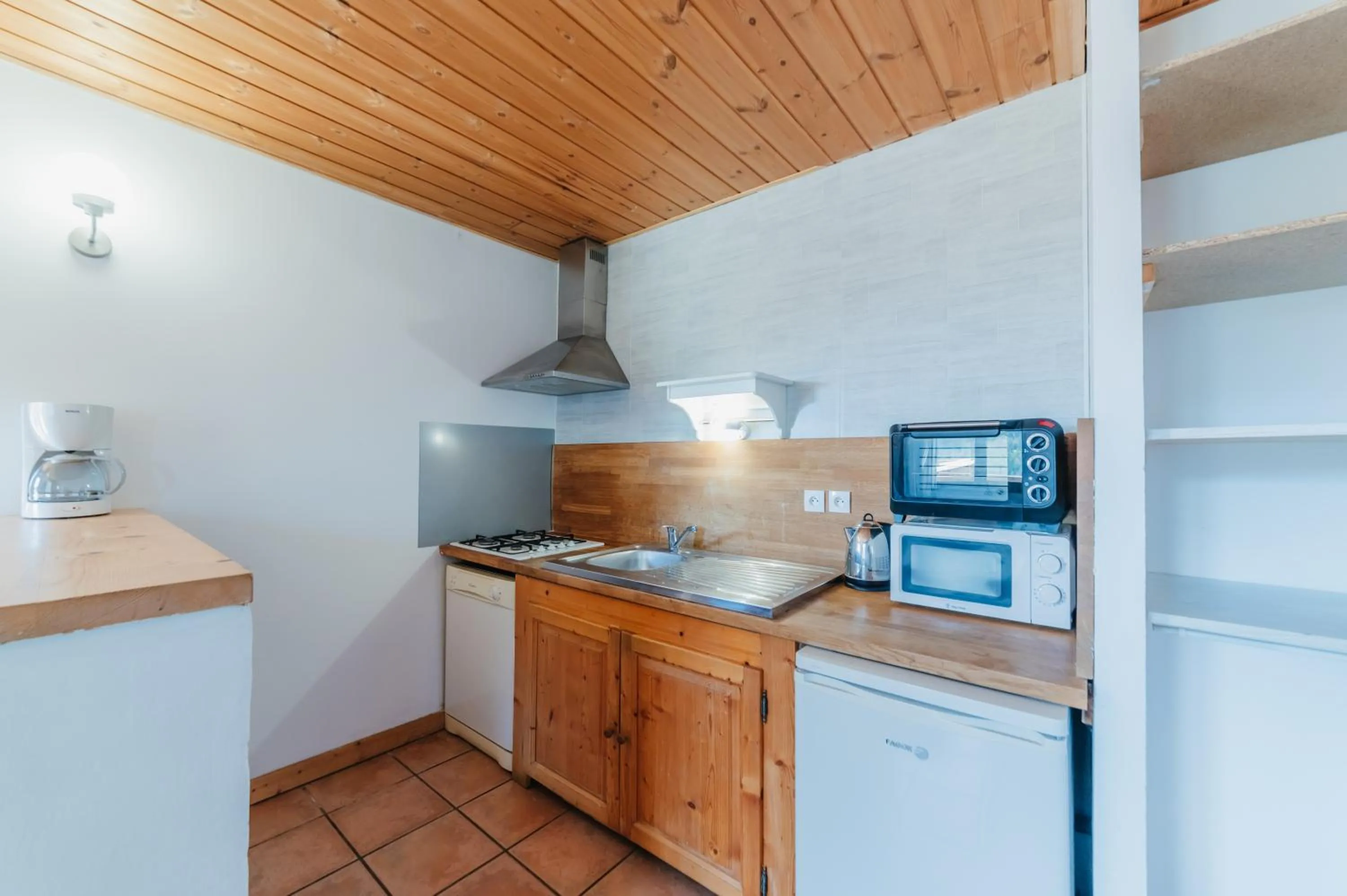 kitchen in Résidence Sunêlia Les Logis d'Orres