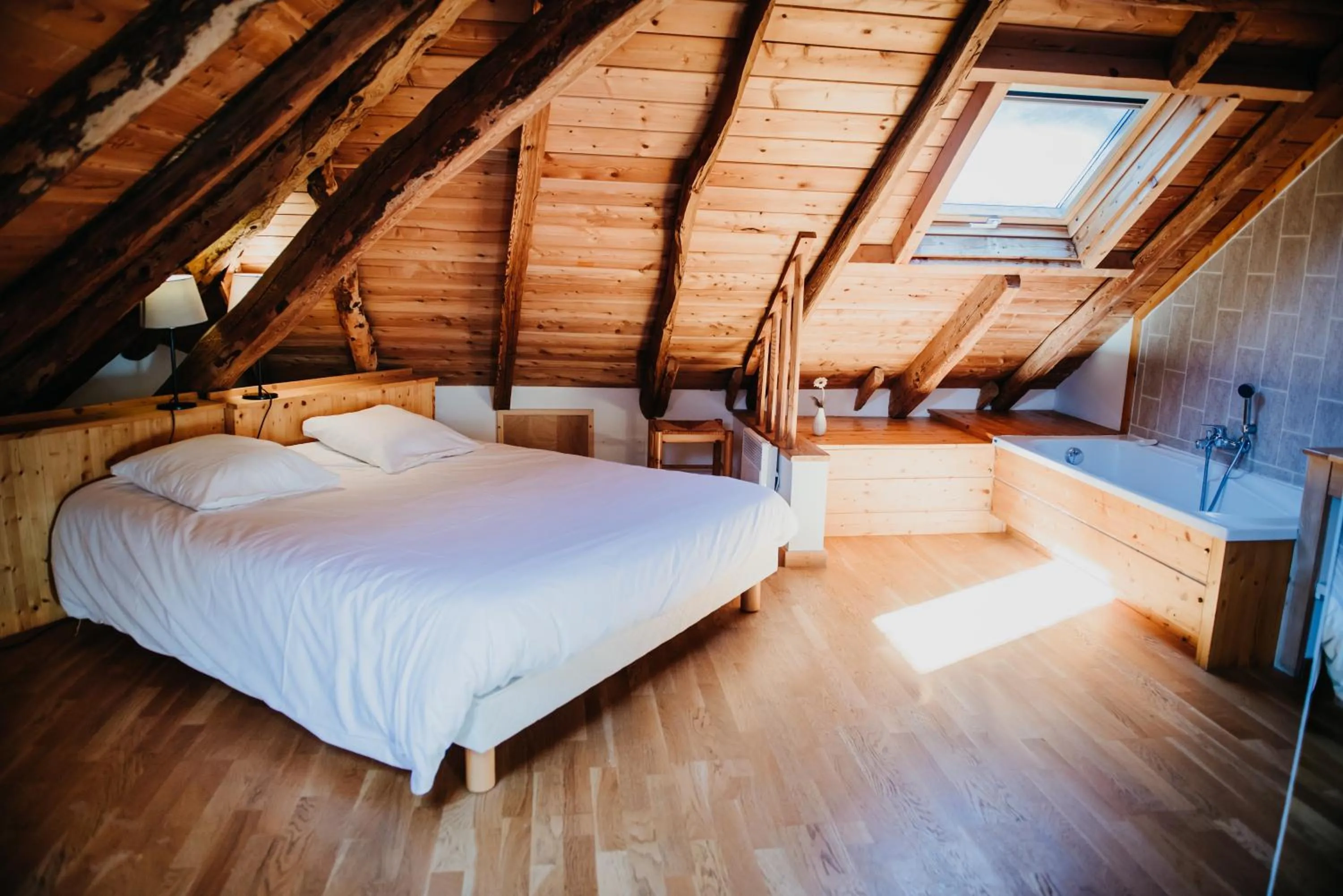 Photo of the whole room, Bed in Résidence Sunêlia Les Logis d'Orres