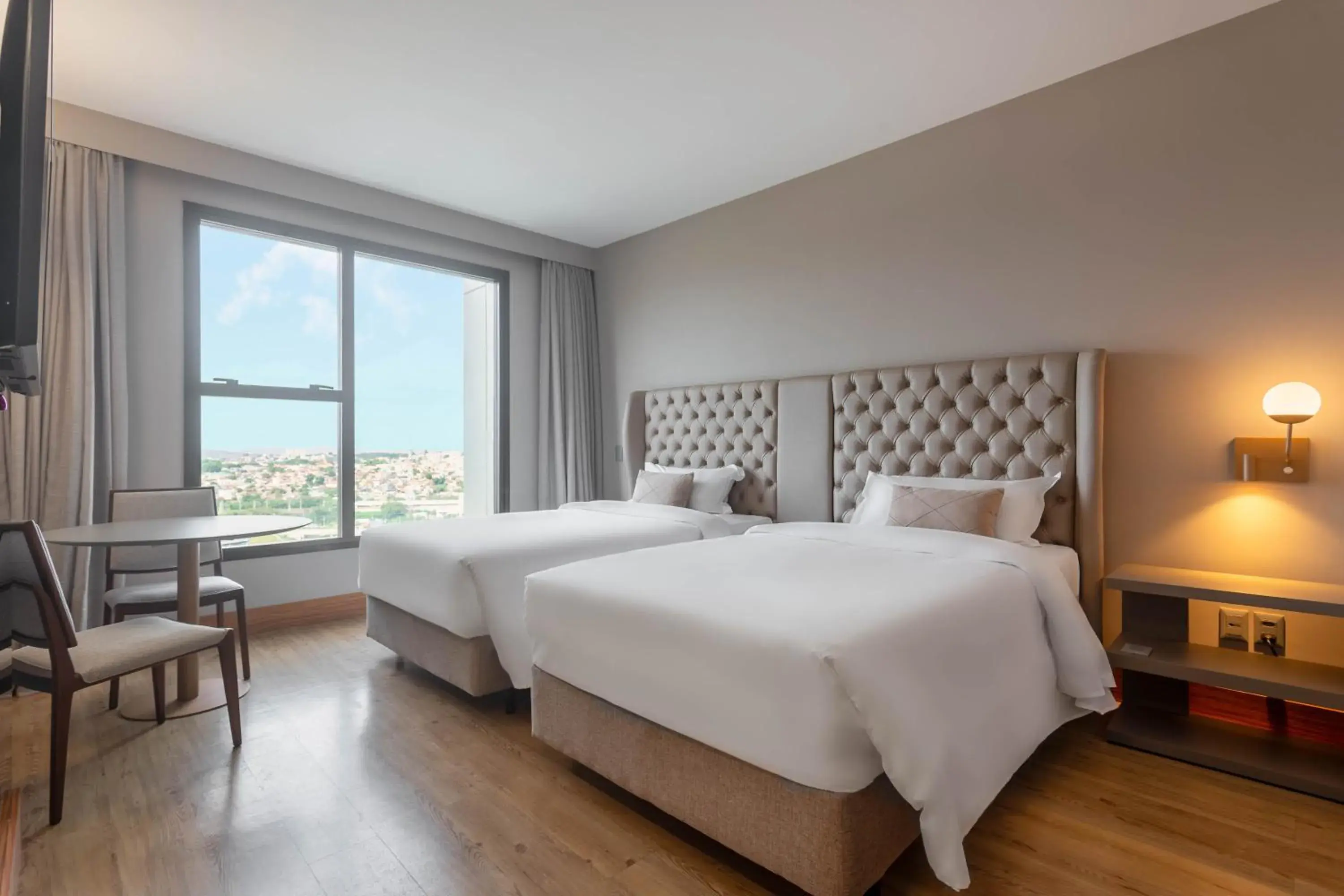 Bed in Ouro Minas Hotel Belo Horizonte, Dolce by Wyndham Bed in Ouro Minas Hotel Belo Horizonte, Dolce by Wyndham