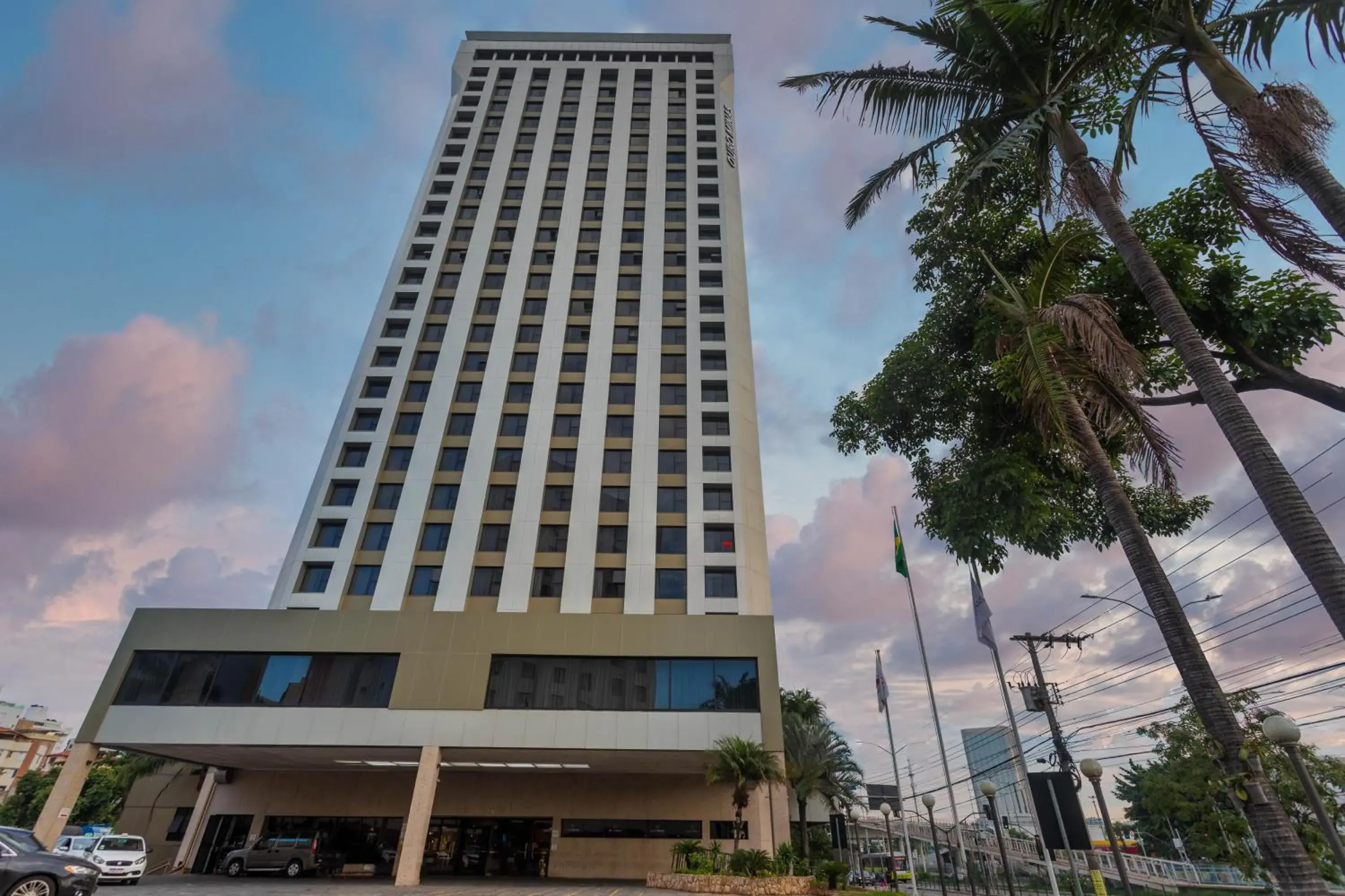 Property building in Ouro Minas Hotel Belo Horizonte, Dolce by Wyndham Property building in Ouro Minas Hotel Belo Horizonte, Dolce by Wyndham