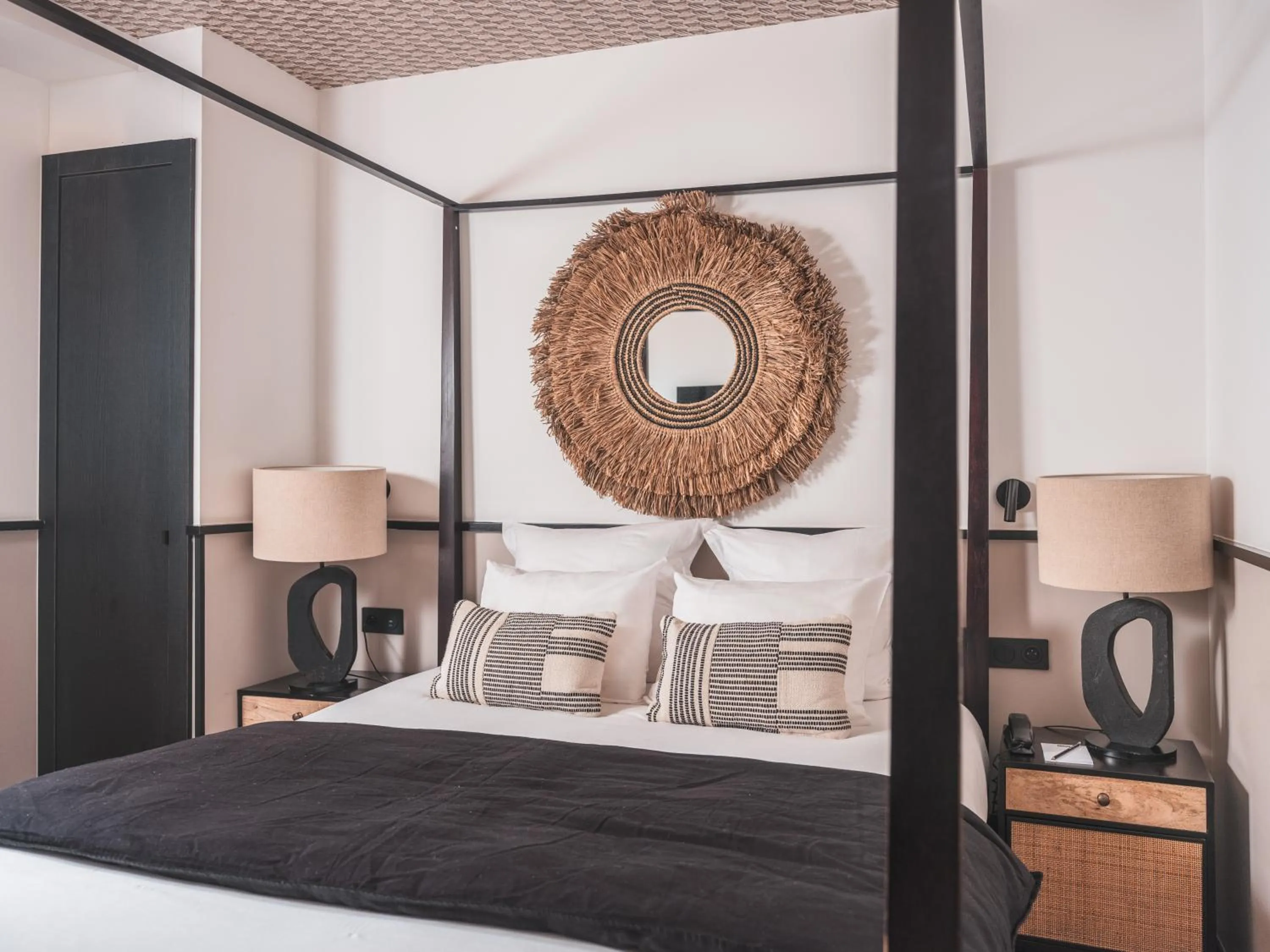 Bedroom, Bed in Maisons du Monde Hôtel & Suites - La Rochelle Vieux Port