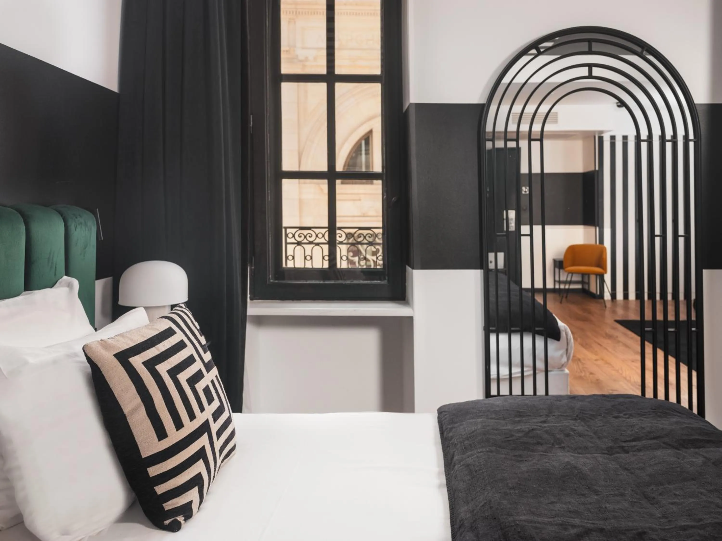 Decorative detail, Bed in Maisons du Monde Hôtel & Suites - La Rochelle Vieux Port