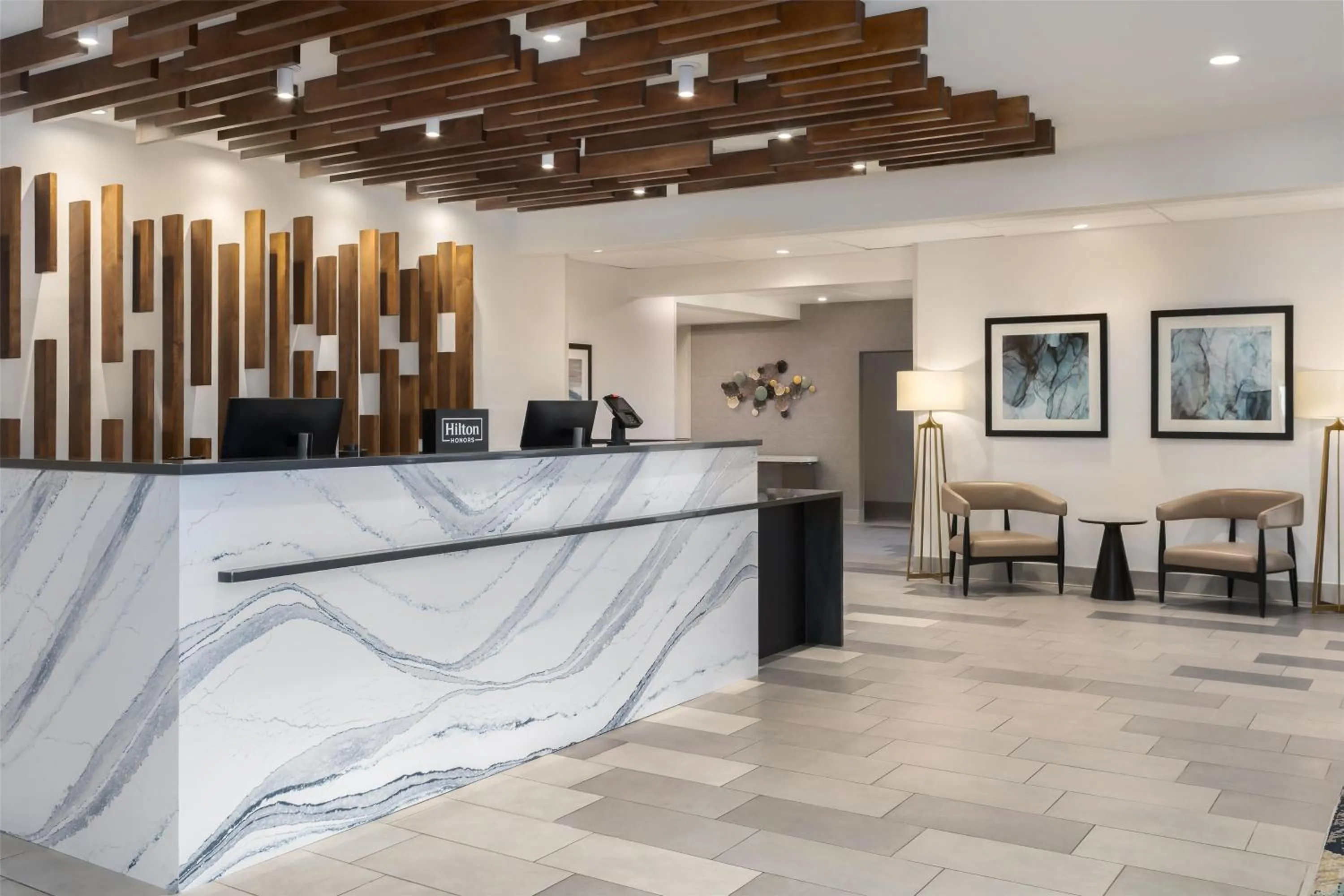 Lobby or reception in Doubletree By Hilton Wilmington, Nc