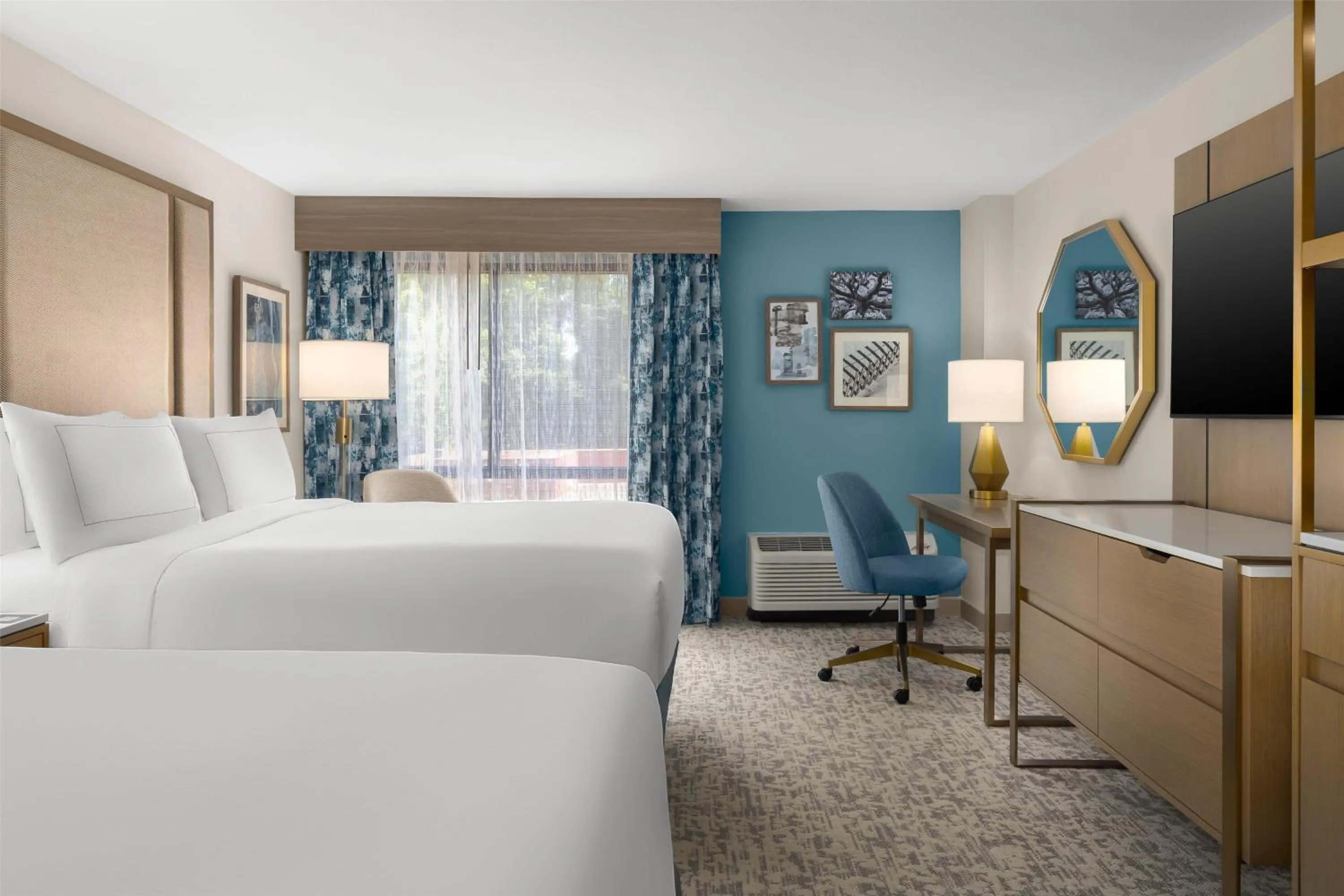 Bed in Doubletree By Hilton Wilmington, Nc