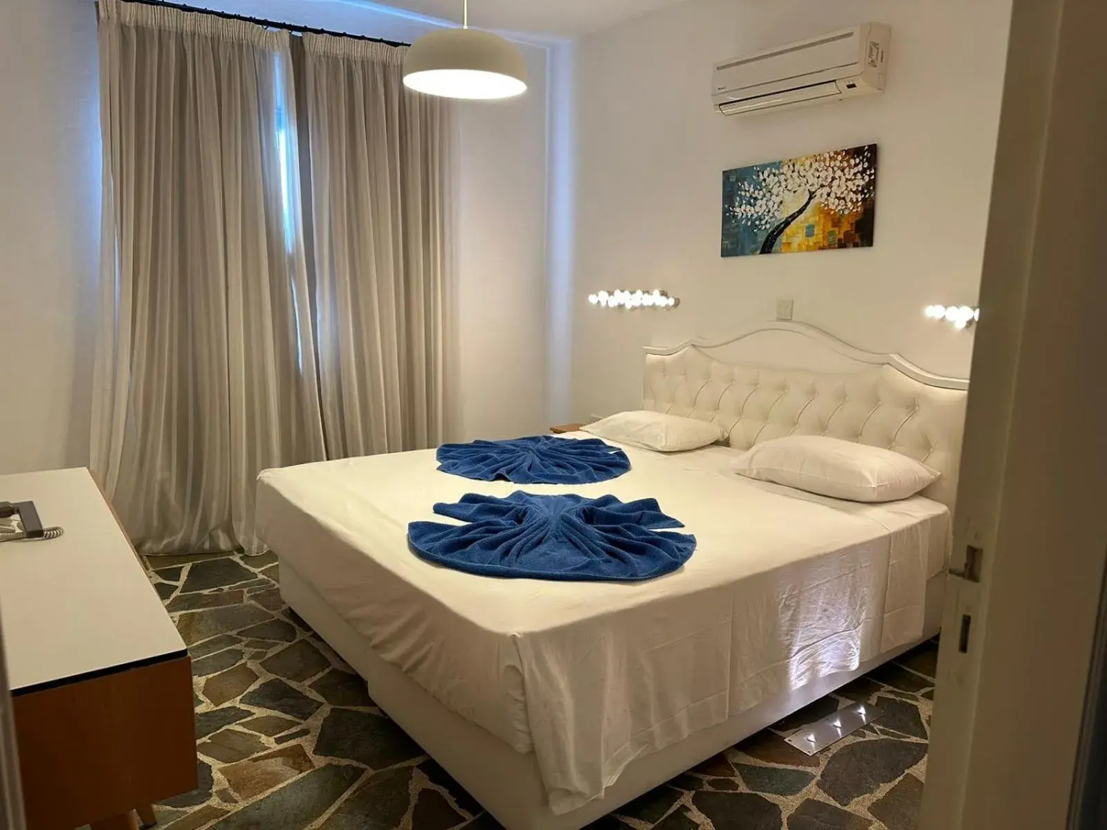 Bed in Tasmaria Aparthotel Bed in Tasmaria Aparthotel