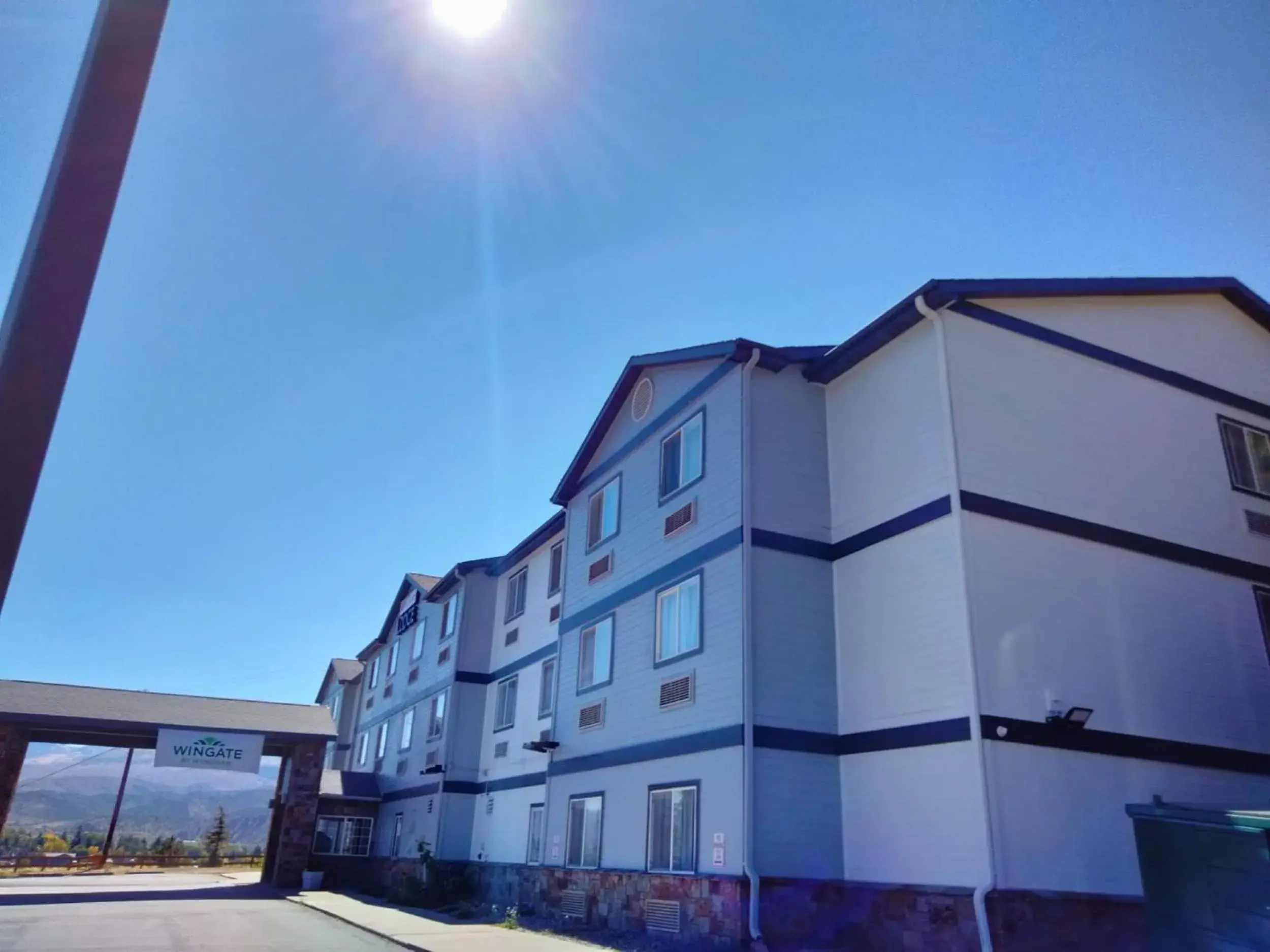 Property building in Wingate by Wyndham Eagle Vail Valley Property building in Wingate by Wyndham Eagle Vail Valley