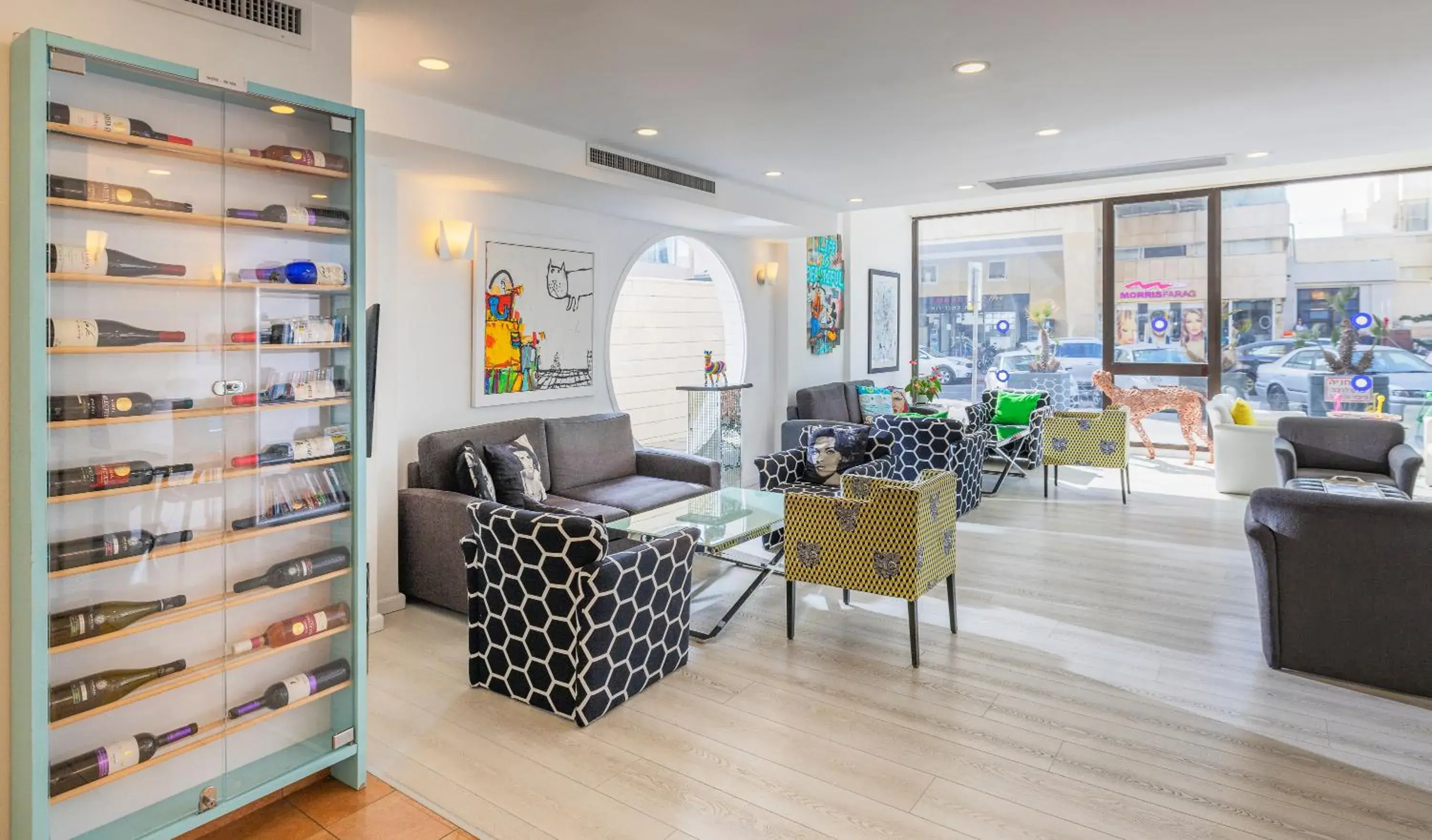 Lobby or reception in Best Western Regency Suites Lobby or reception in Best Western Regency Suites