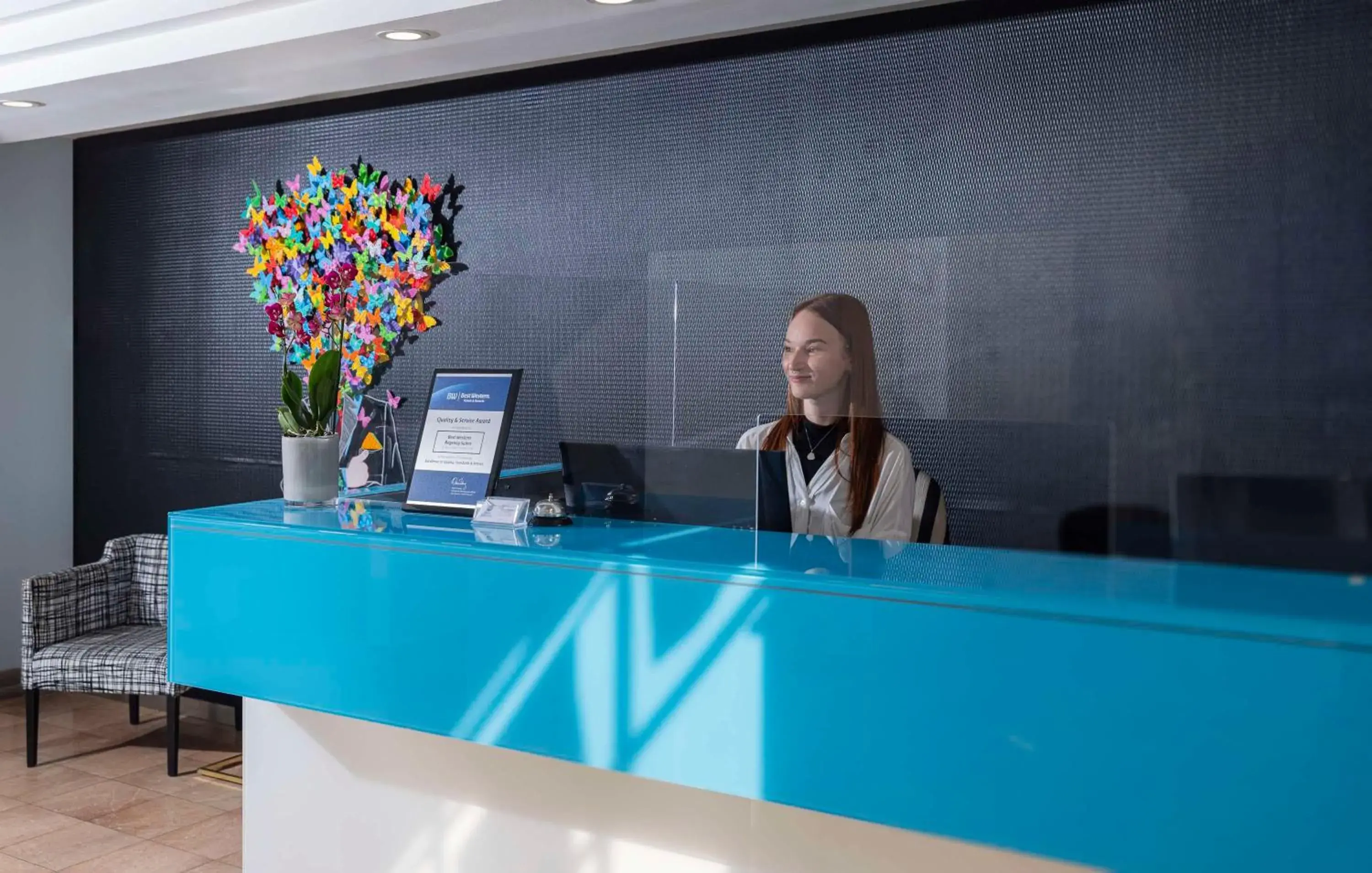 Lobby or reception in Best Western Regency Suites Lobby or reception in Best Western Regency Suites