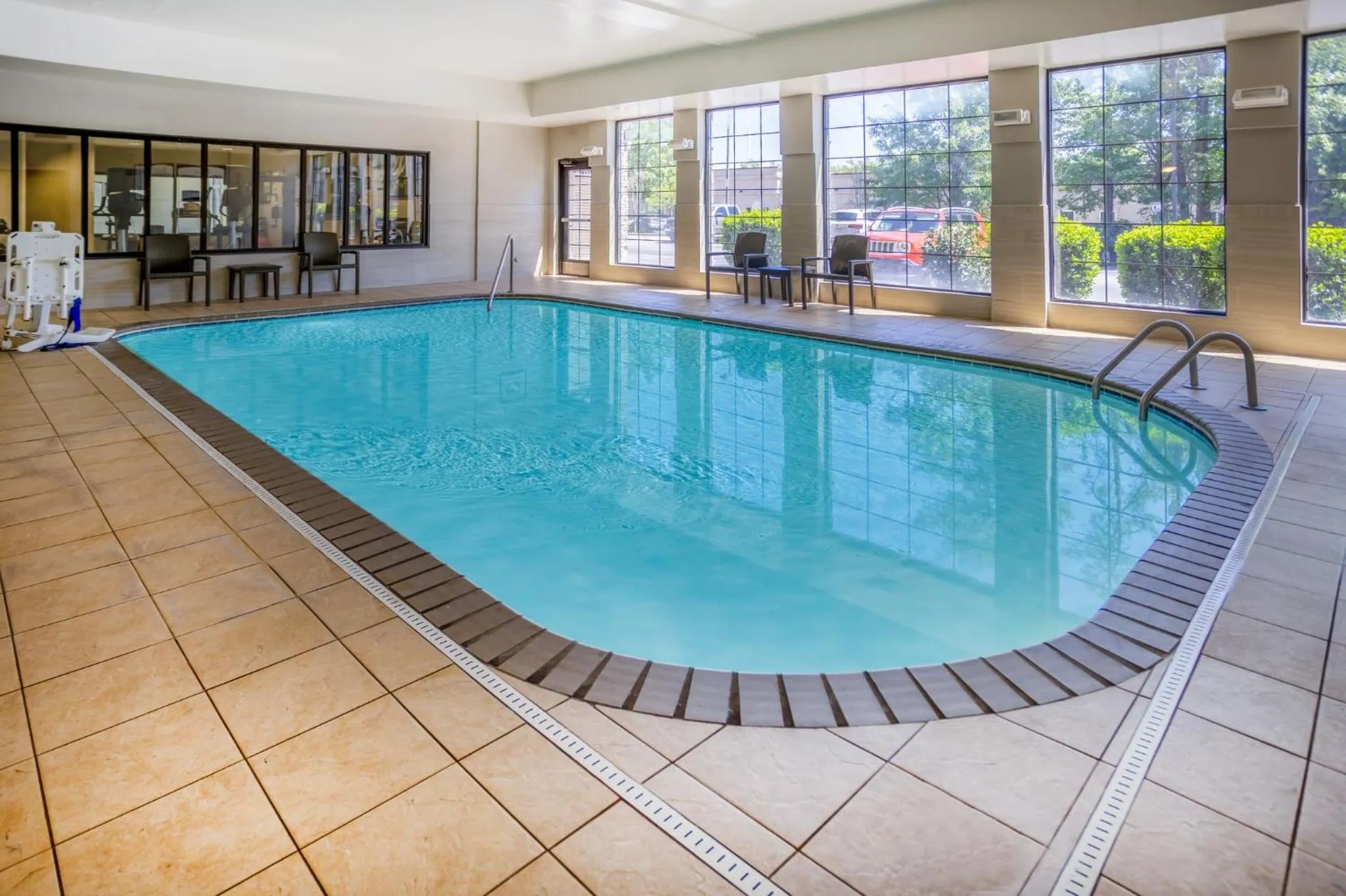 Swimming pool in Staybridge Suites Wilmington East by IHG