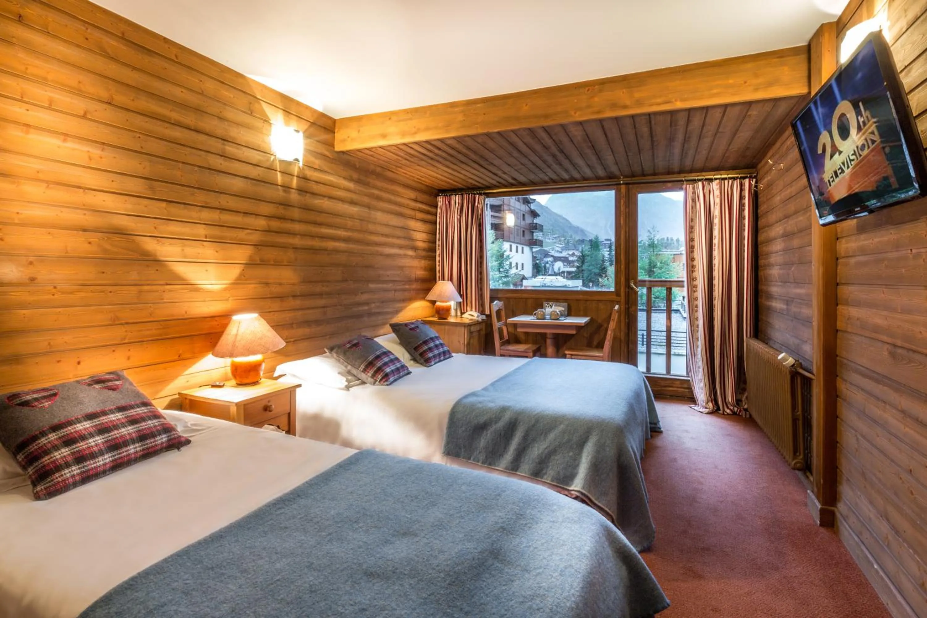 Bedroom, Bed in Les Crêtes Blanches