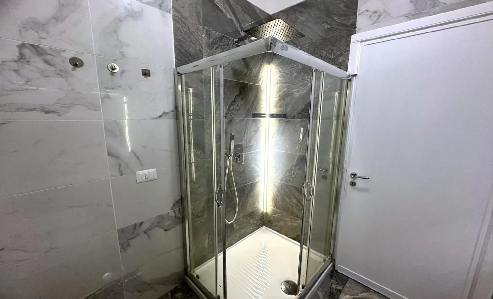 Bathroom in CH Exclusive Apartments