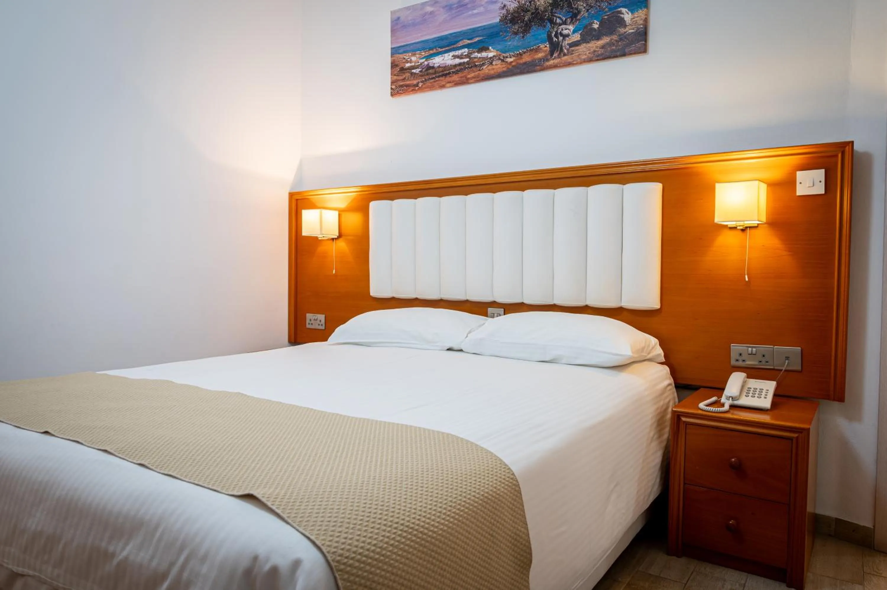 Bed in Kefalos Beach Tourist Village