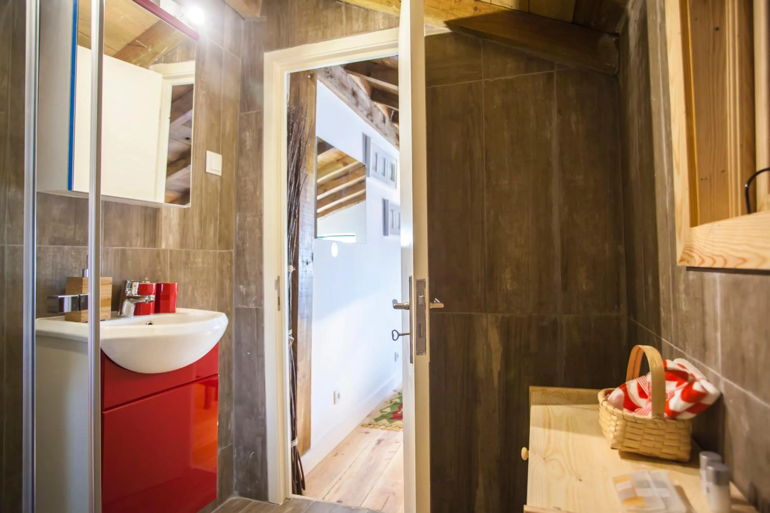 Bathroom in Lisbon Inn Bica Suites