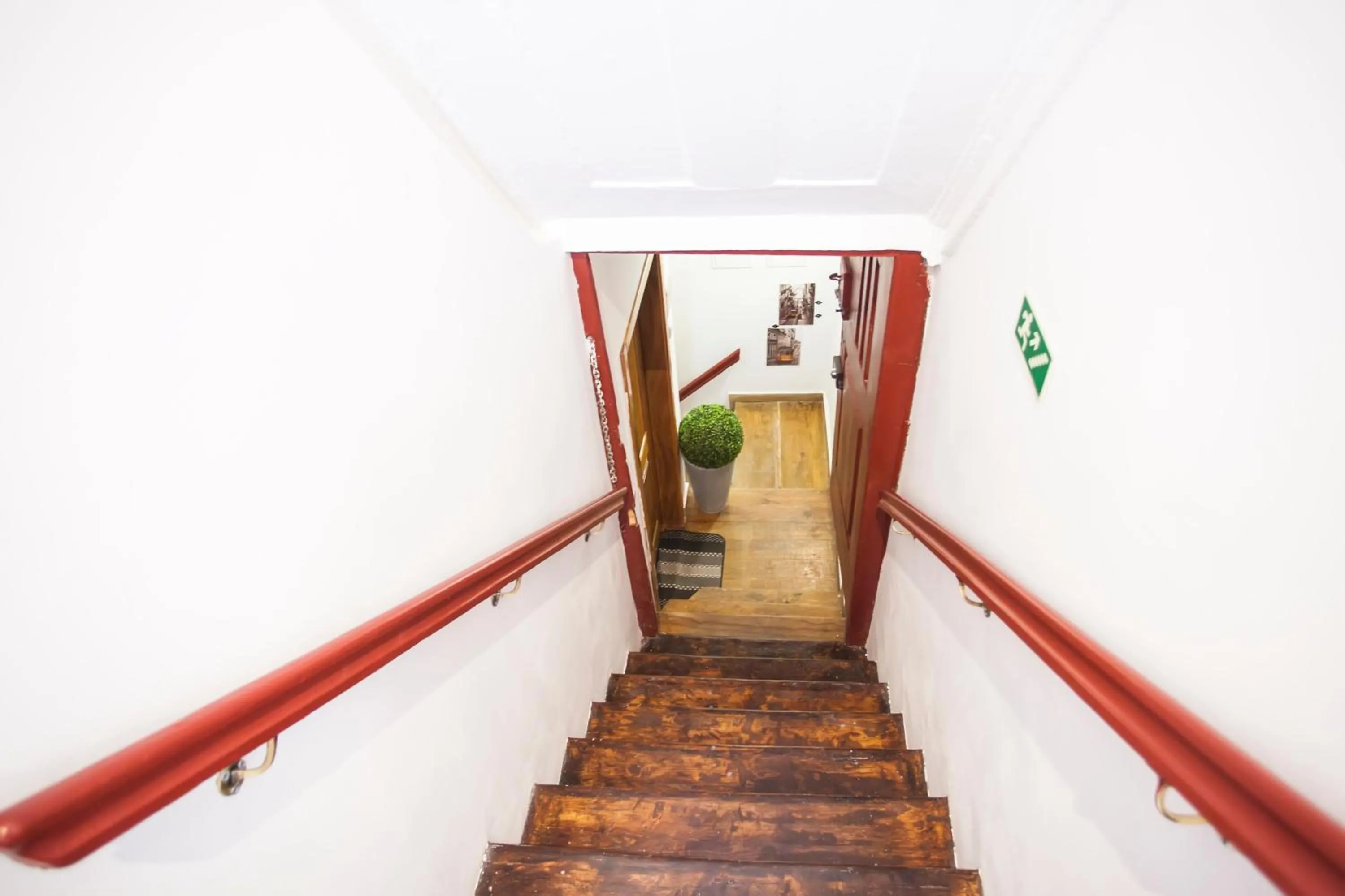 Lobby or reception in Lisbon Inn Bica Suites