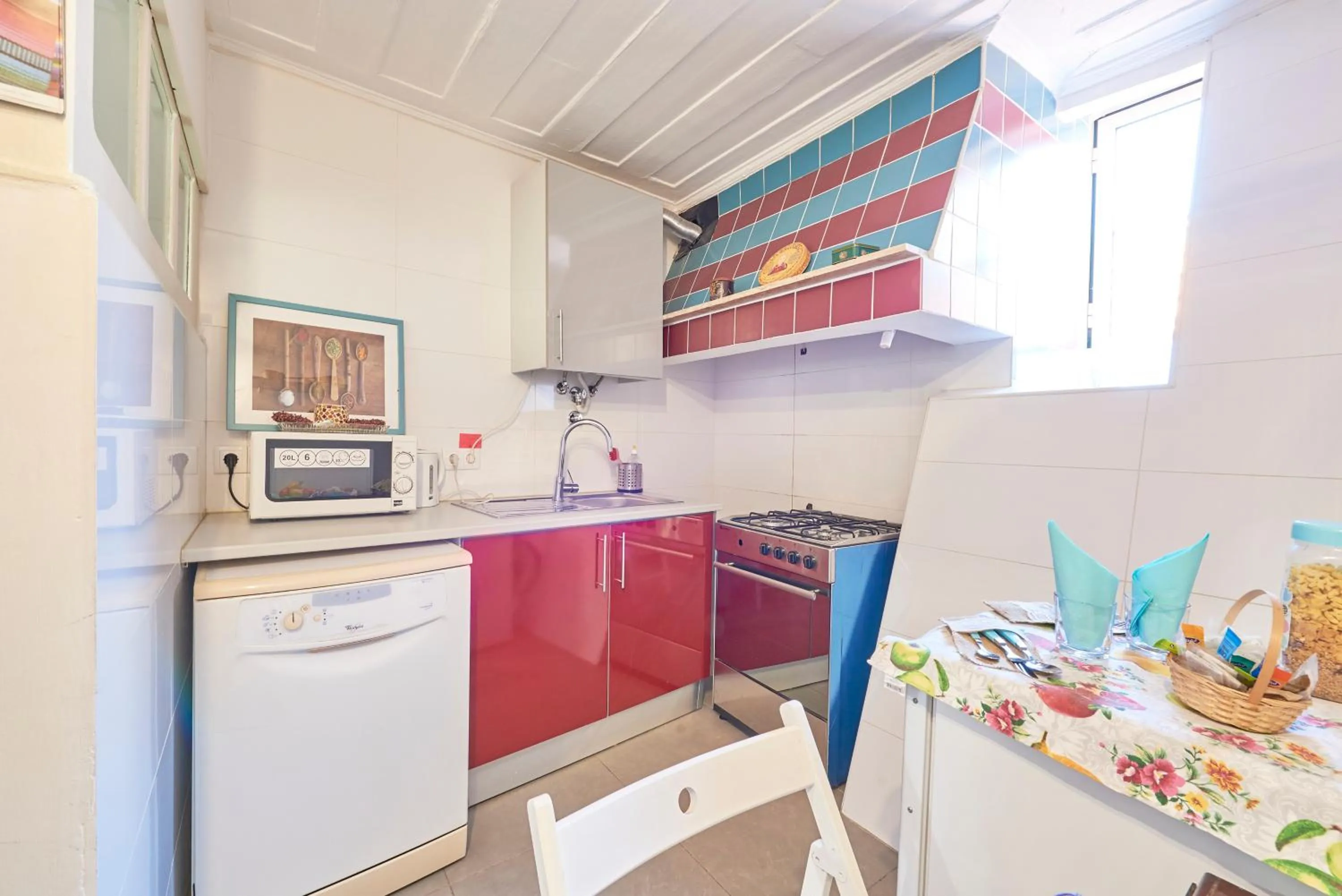 Coffee/tea facilities in Lisbon Inn Bica Suites