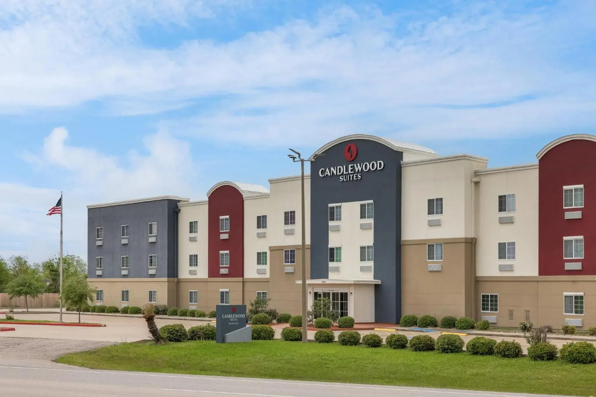 Property building in Candlewood Suites - Texas City by IHG Property building in Candlewood Suites - Texas City by IHG