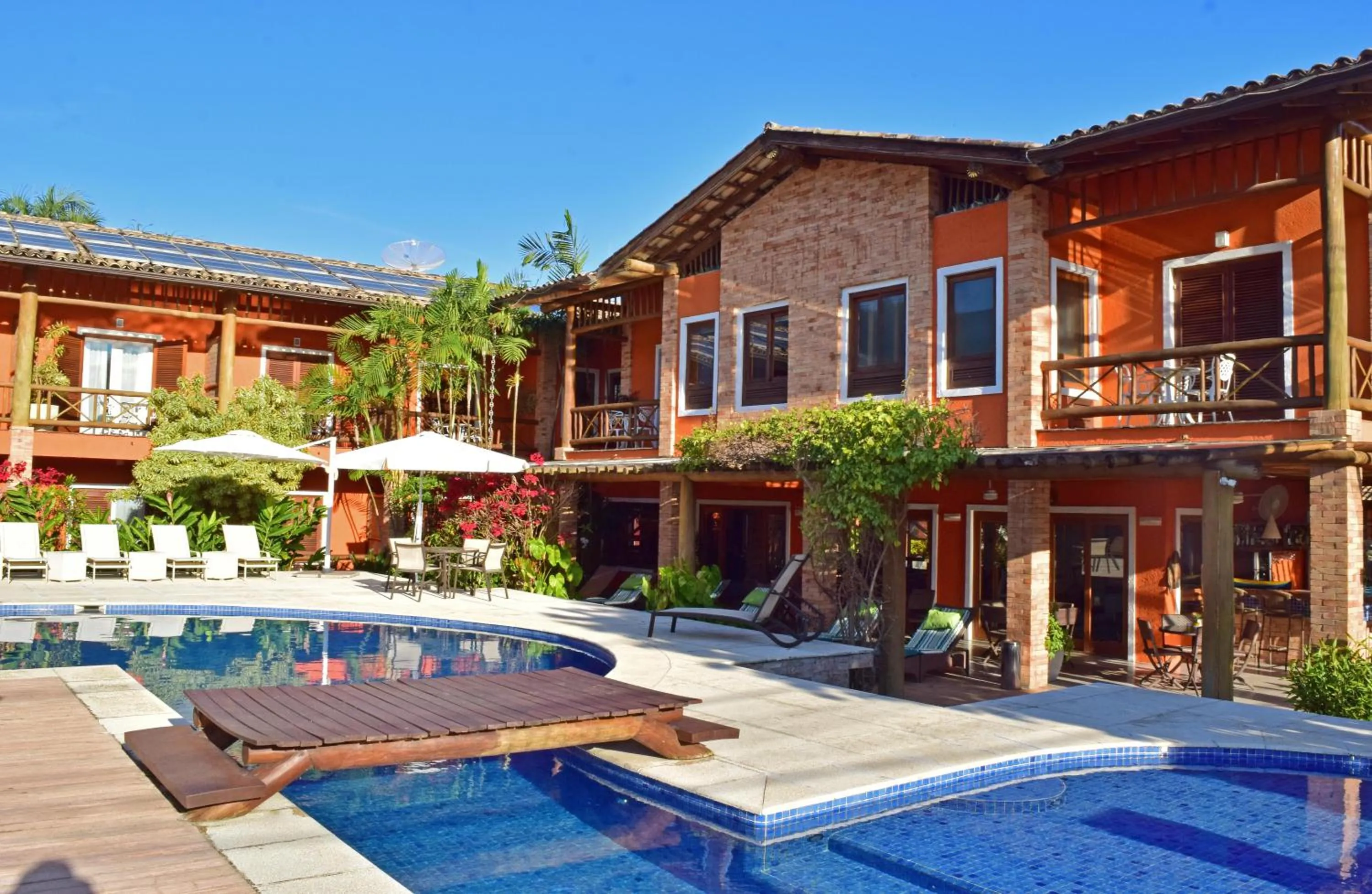 Property building in Bella Ilha Pousada