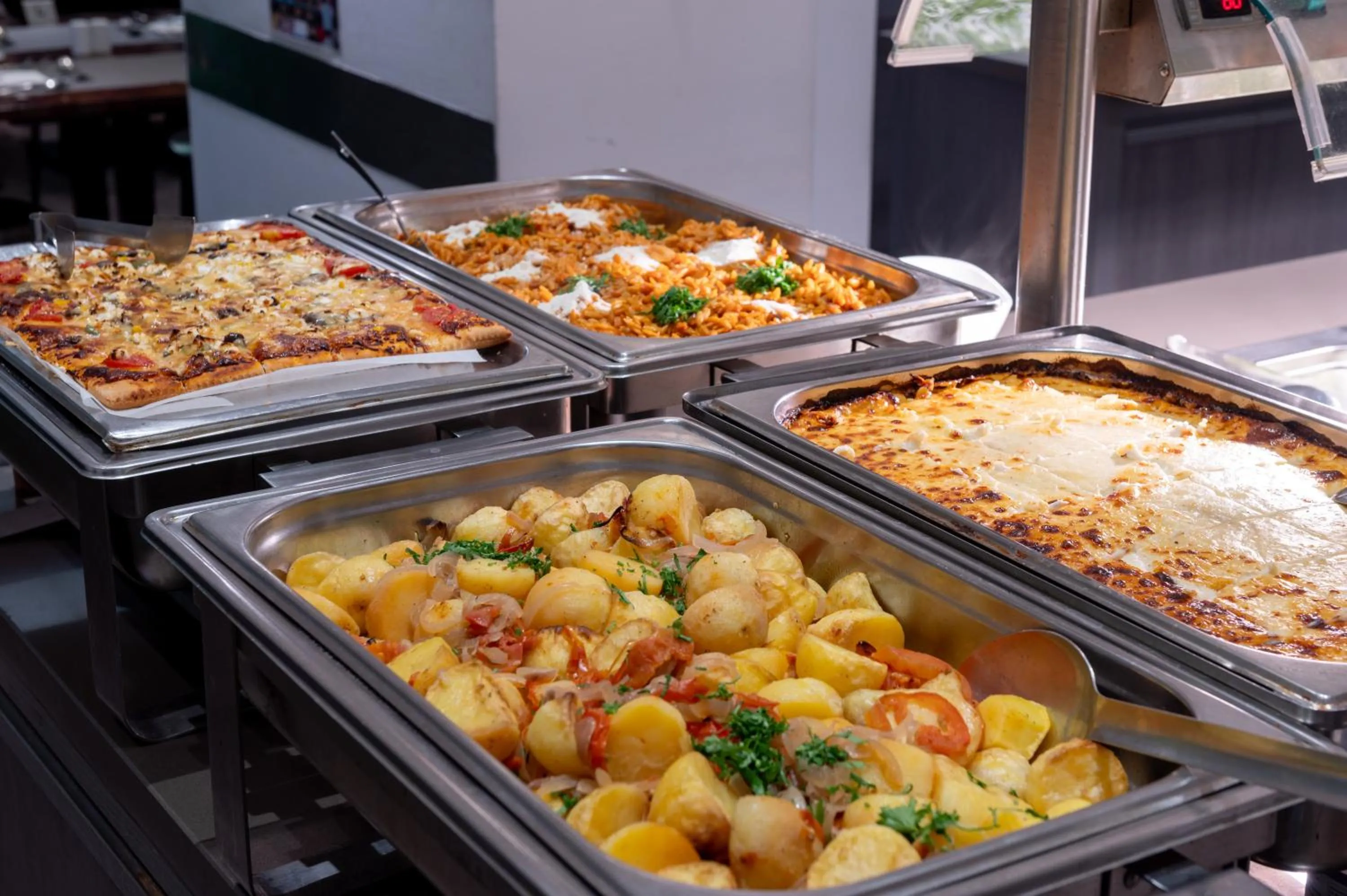 Restaurant/places to eat in Kefalos Damon Hotel Apartments