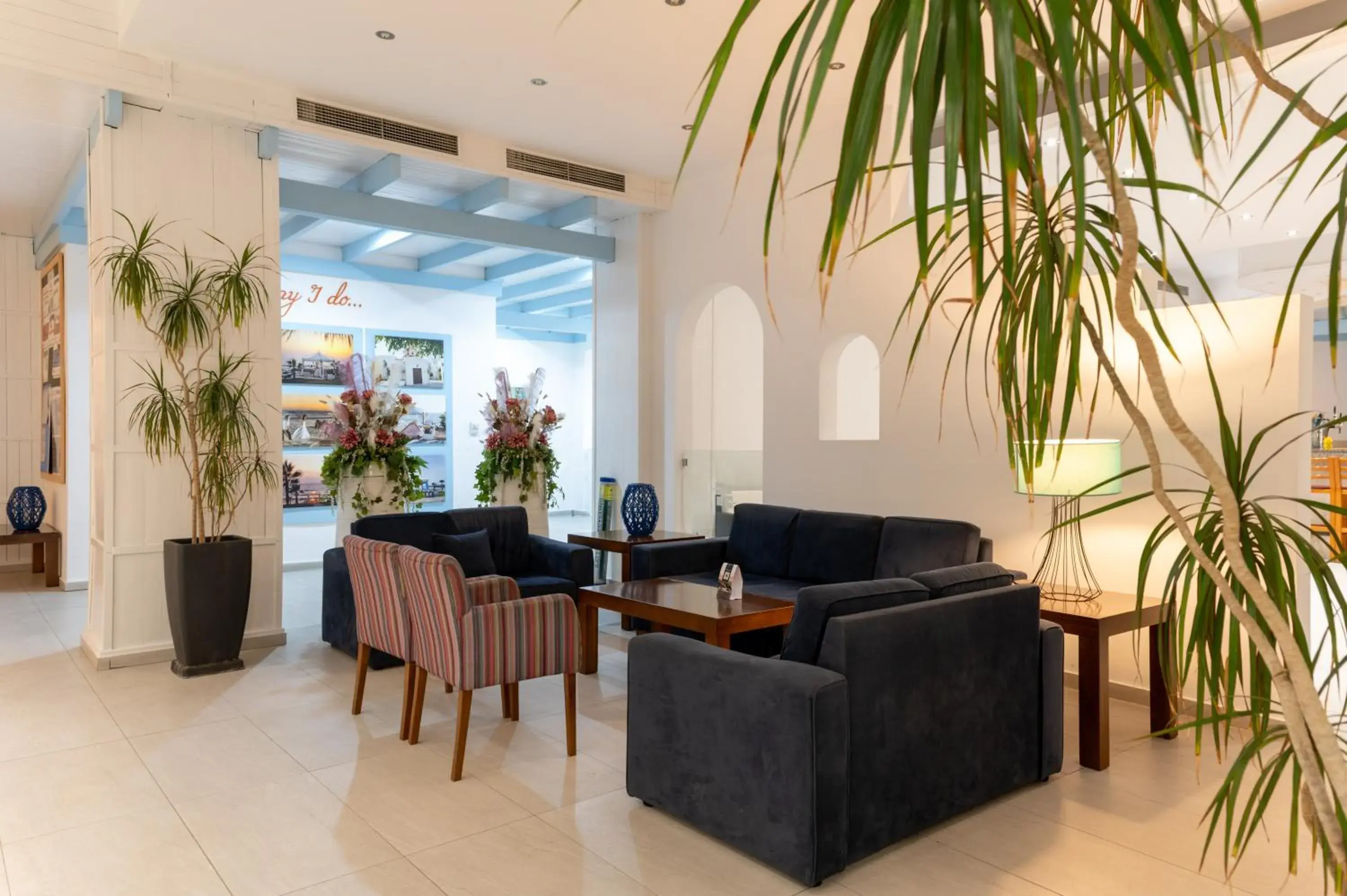 Lobby or reception in Kefalos Damon Hotel Apartments Lobby or reception in Kefalos Damon Hotel Apartments