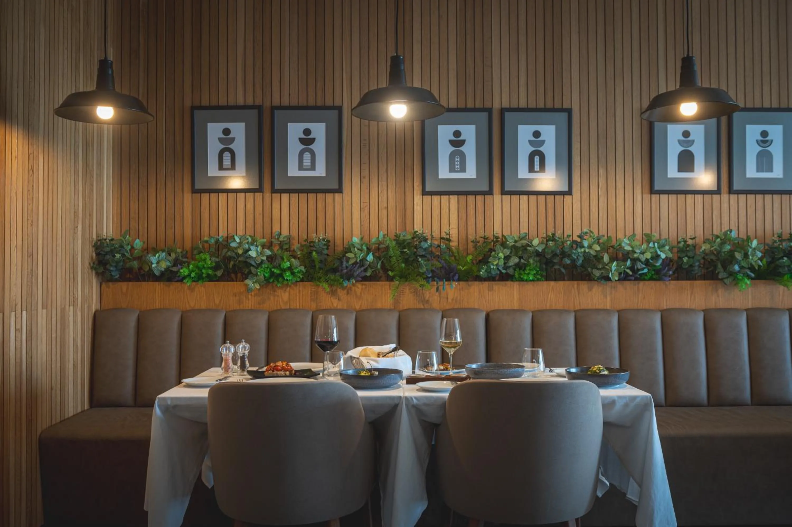 Restaurant/places to eat in Kefalos Damon Hotel Apartments