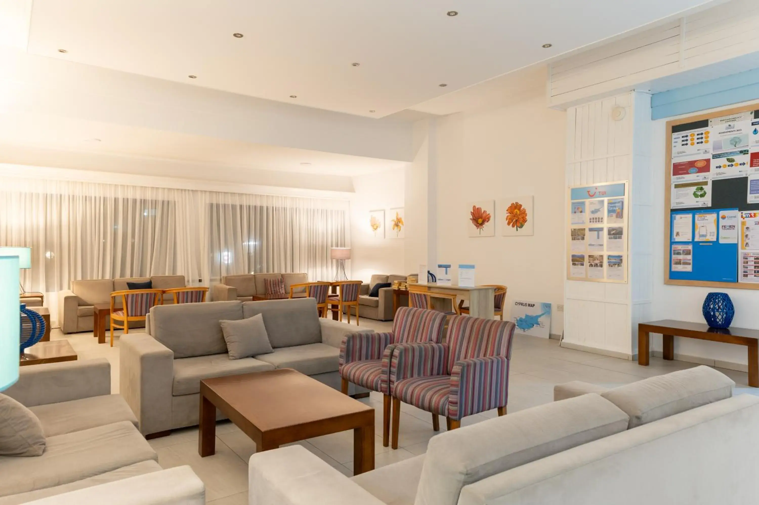 Lobby or reception in Kefalos Damon Hotel Apartments Lobby or reception in Kefalos Damon Hotel Apartments