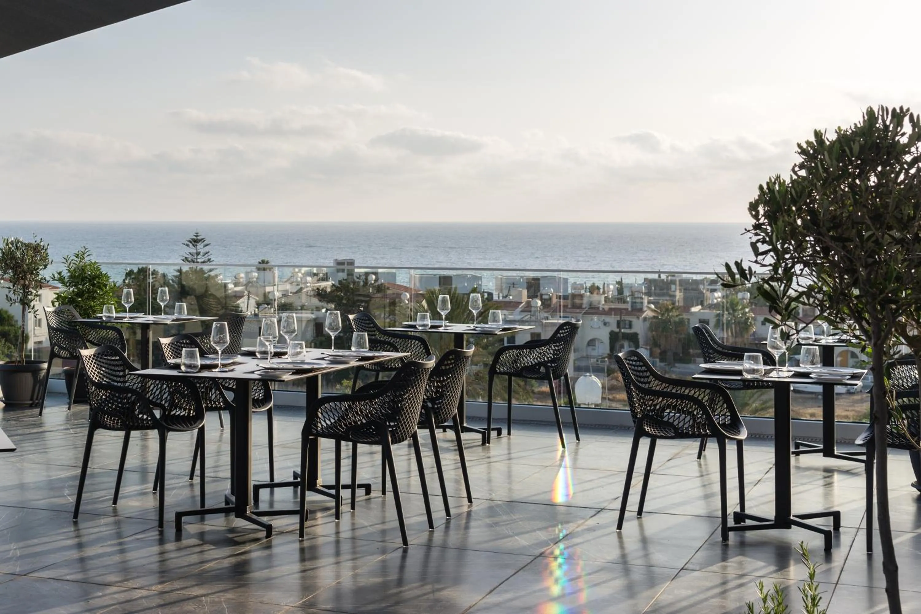 Restaurant/places to eat in Kefalos Damon Hotel Apartments