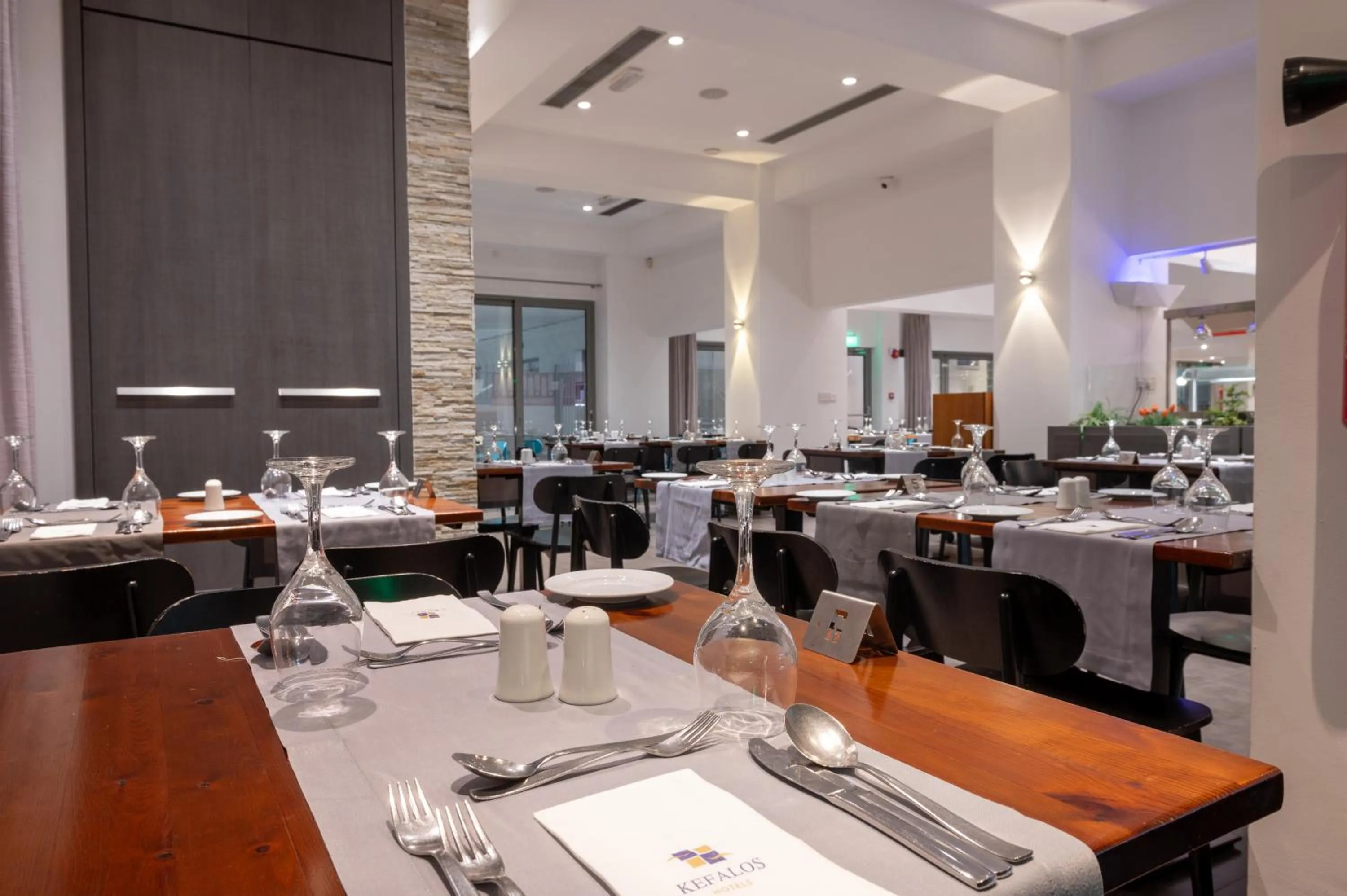 Restaurant/places to eat in Kefalos Damon Hotel Apartments